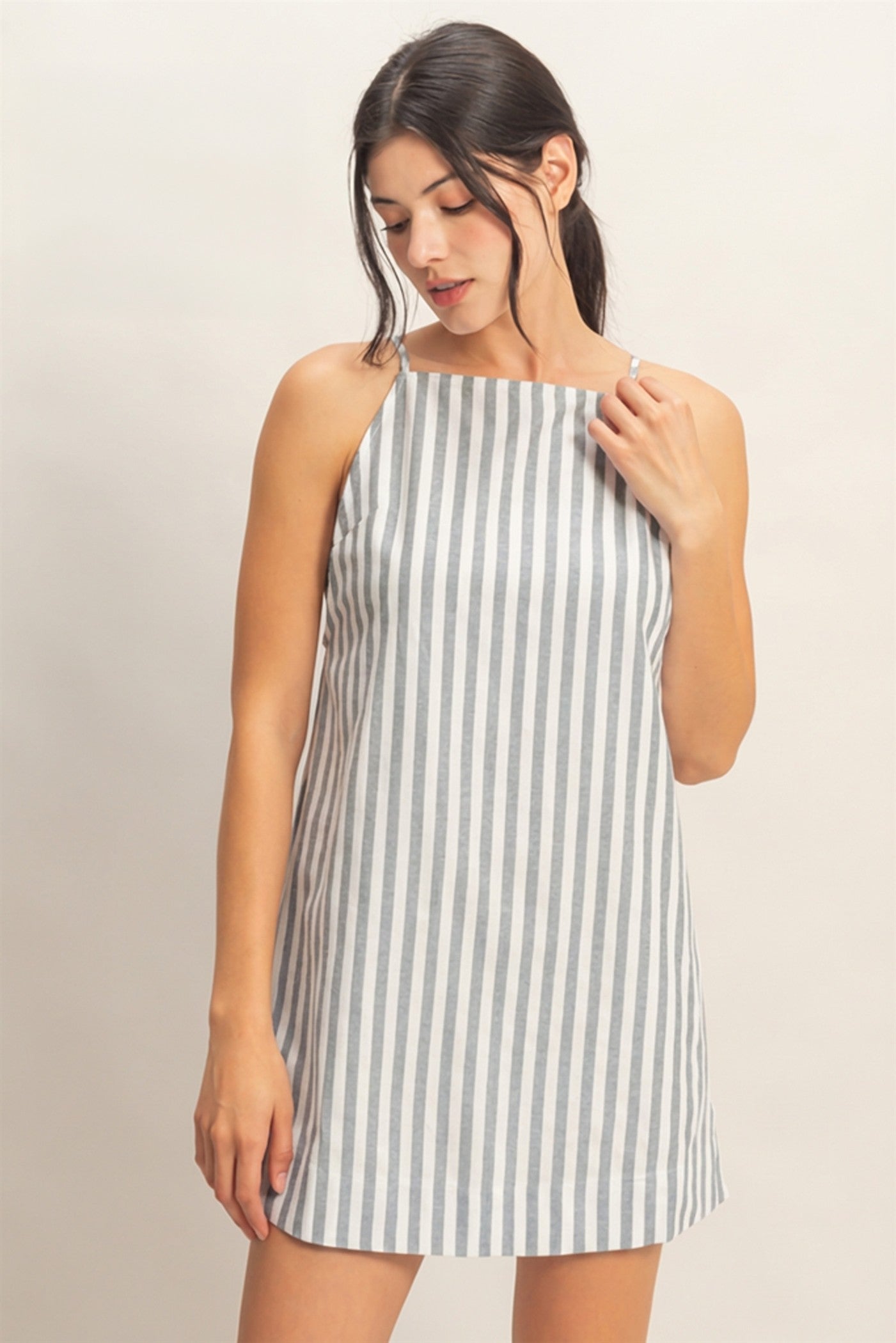 Wholesale Striped Straight Neck Mini Dress Dresses HF26C080 BLACK HYFVE