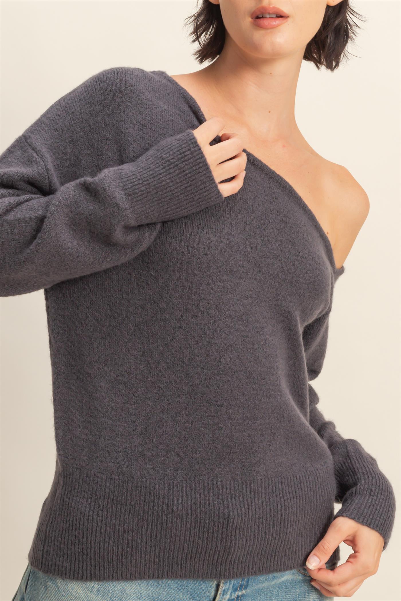 Wholesale Asymmetric Off-Shoulder Sweater Sweaters DZ25F121 CHARCOAL DOUBLE ZERO