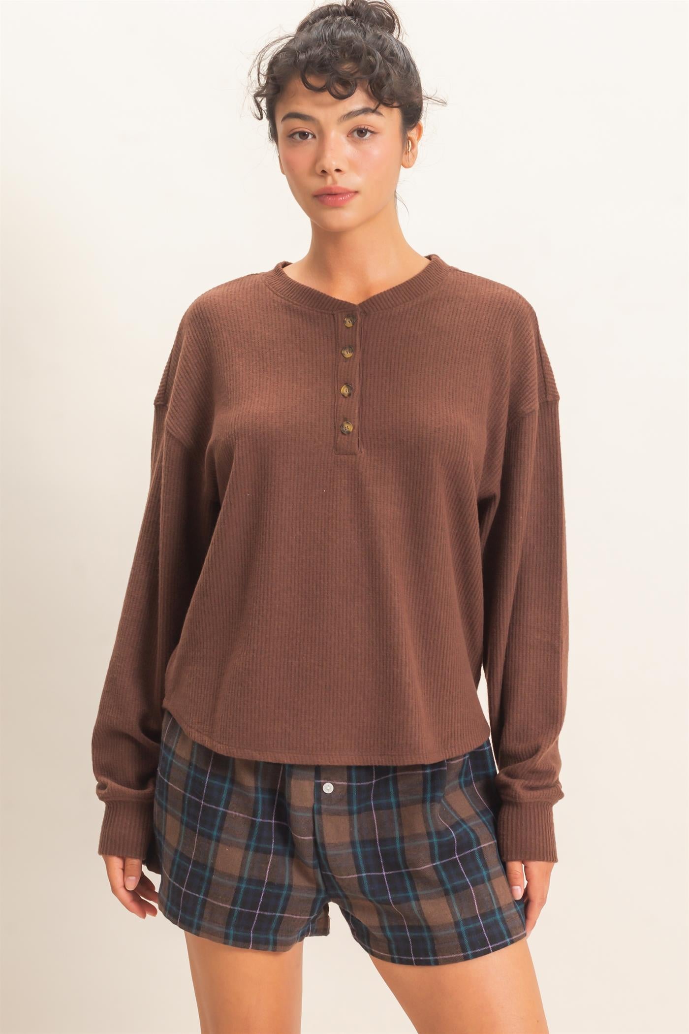 Wholesale Brushed Waffle Henley Top Clothing Tops DZ26F314 DARK BROWN DOUBLE ZERO