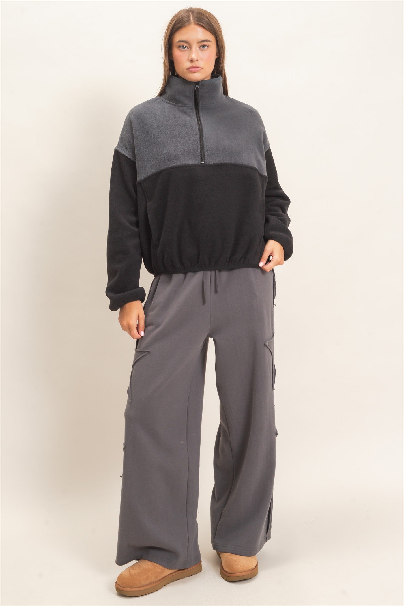 Wholesale French Terry Star Patch Sweatpants Pants DZ27A197 CHARCOAL DOUBLE ZERO