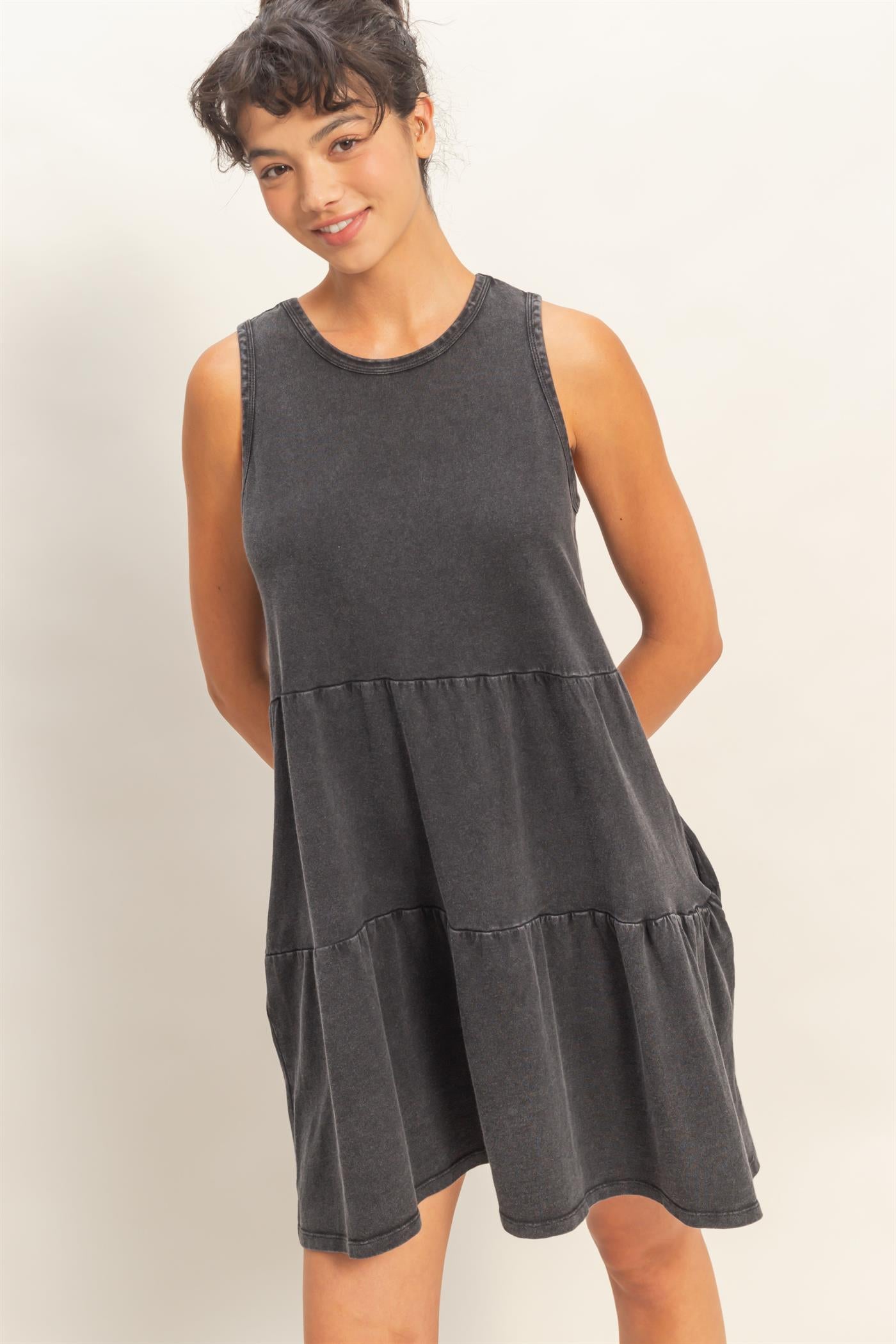 Wholesale Sleeveless Crewneck Tiered Mini Dress Dresses DZ26C208 BLACK DOUBLE ZERO