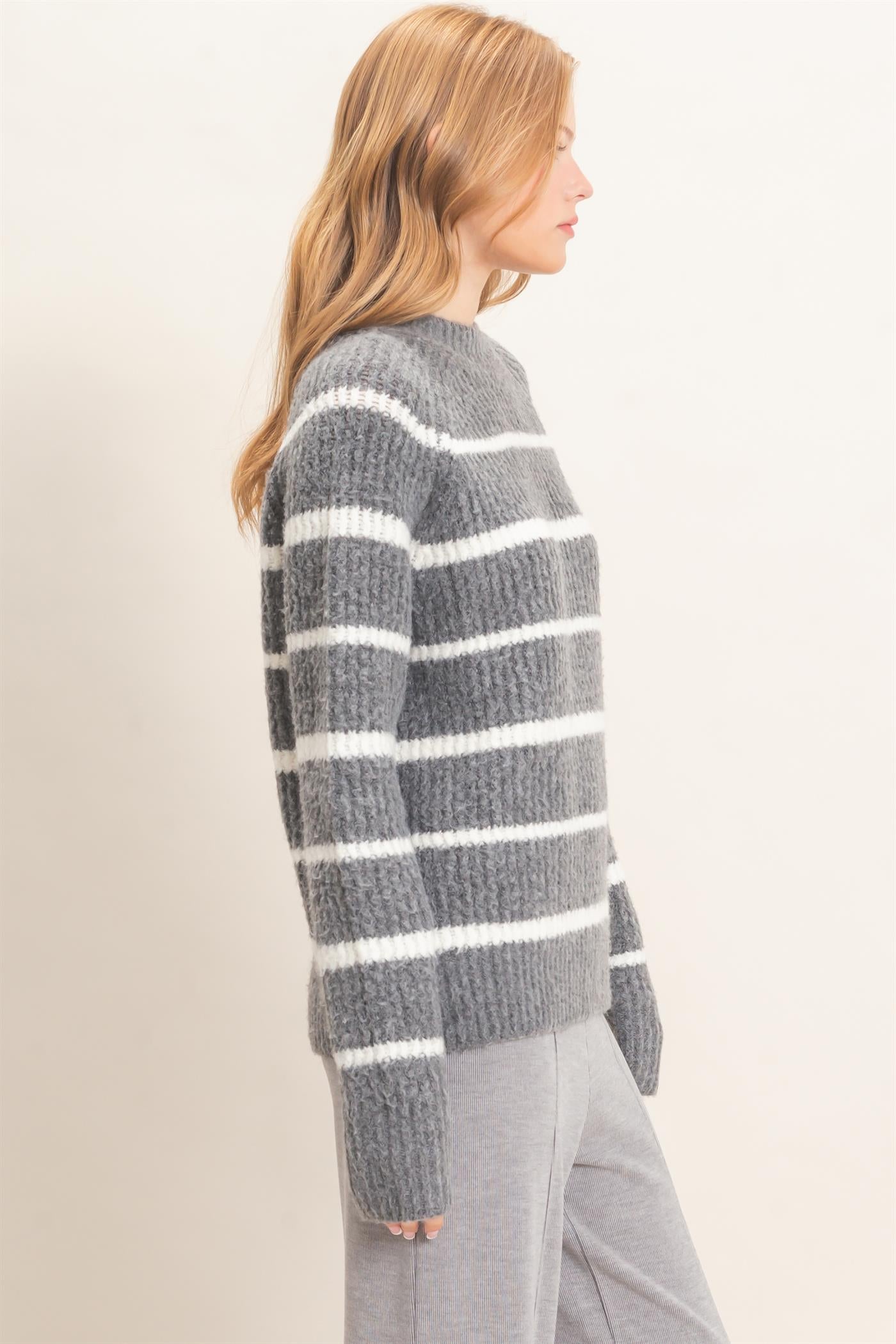 Wholesale Textured Striped Mock Neck Sweater Sweaters HF26E765 GRAY HYFVE