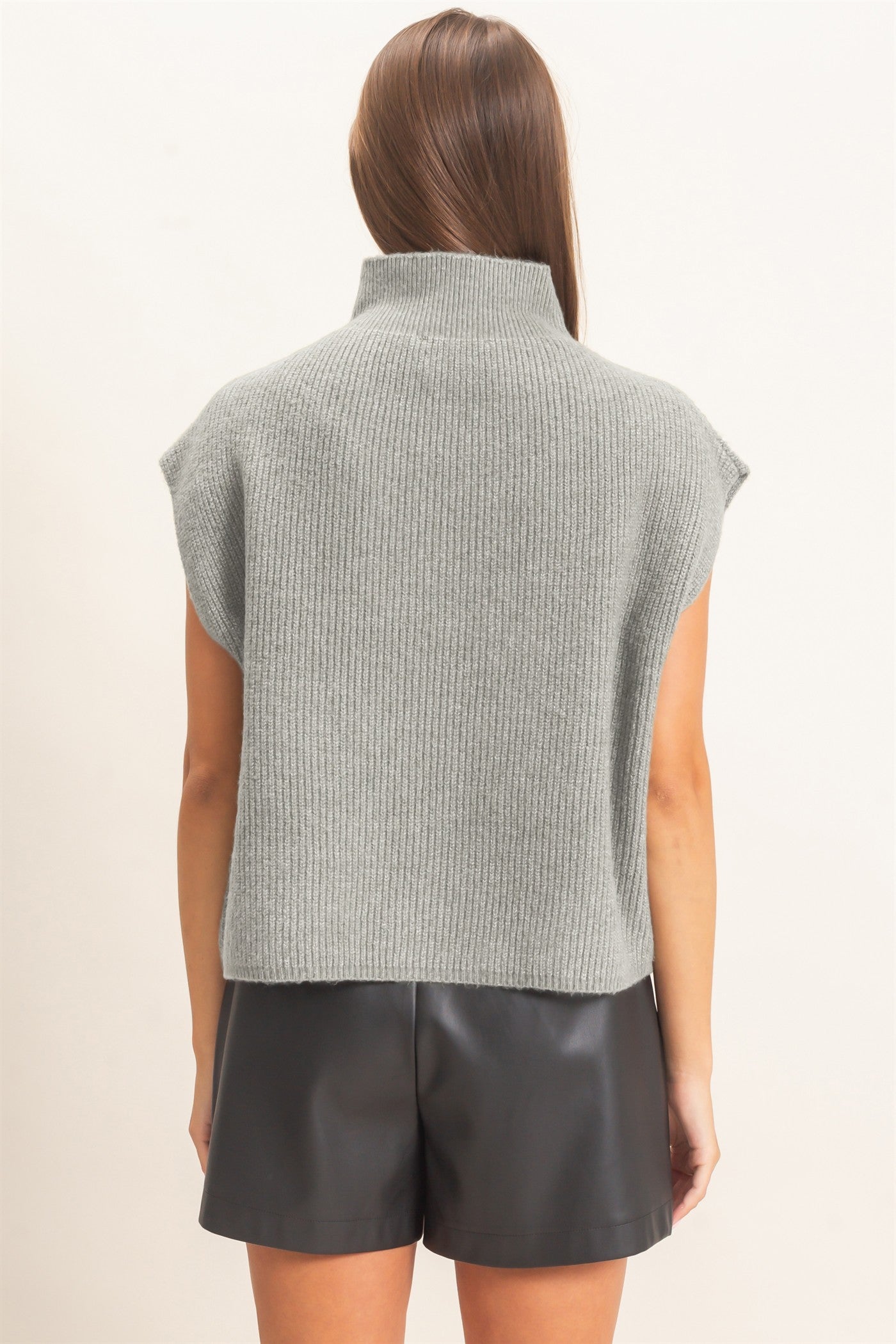 Wholesale Sleeveless High Neck Sweater Sweaters DZ26E295 HEATHER GRAY DOUBLE ZERO