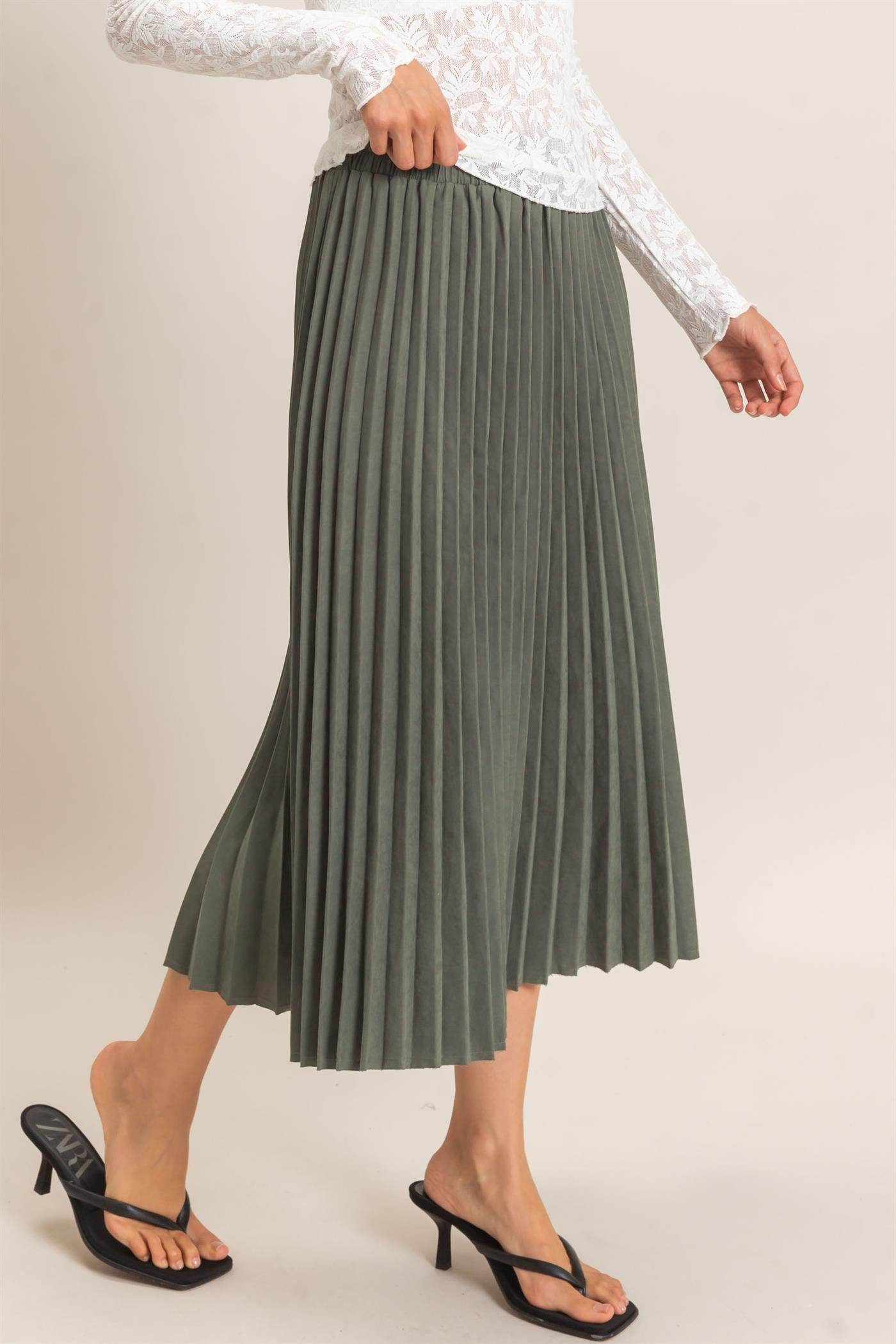Wholesale Suede Accordion Pleated Skirt Skirts HF26F084-D FOREST GREEN HYFVE
