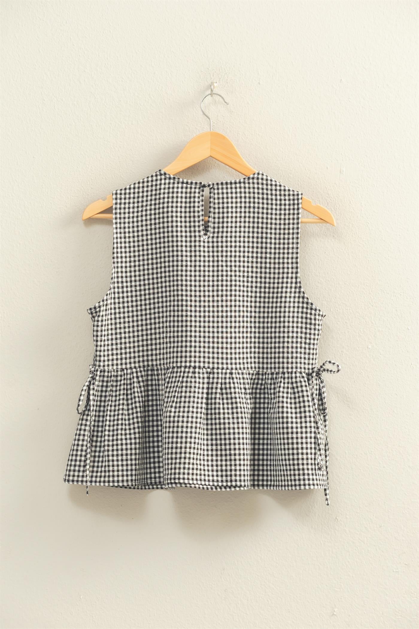Wholesale Gingham Sleeveless Peplum Top With Side Ties Blouses DZ26C073 BLACK HYFVE
