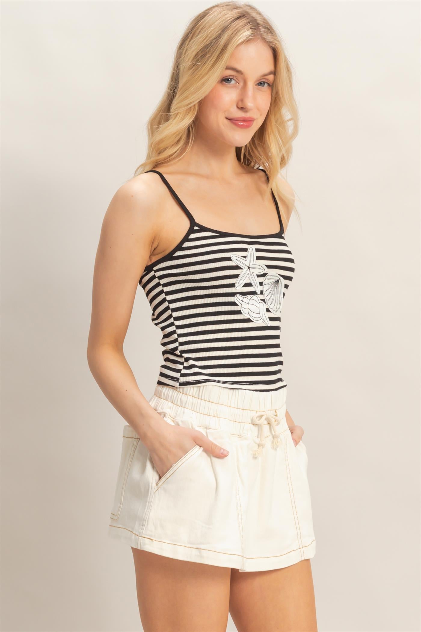 Wholesale Striped Patch Embroidered Tank Tank Tops HF26C226 BLACK HYFVE