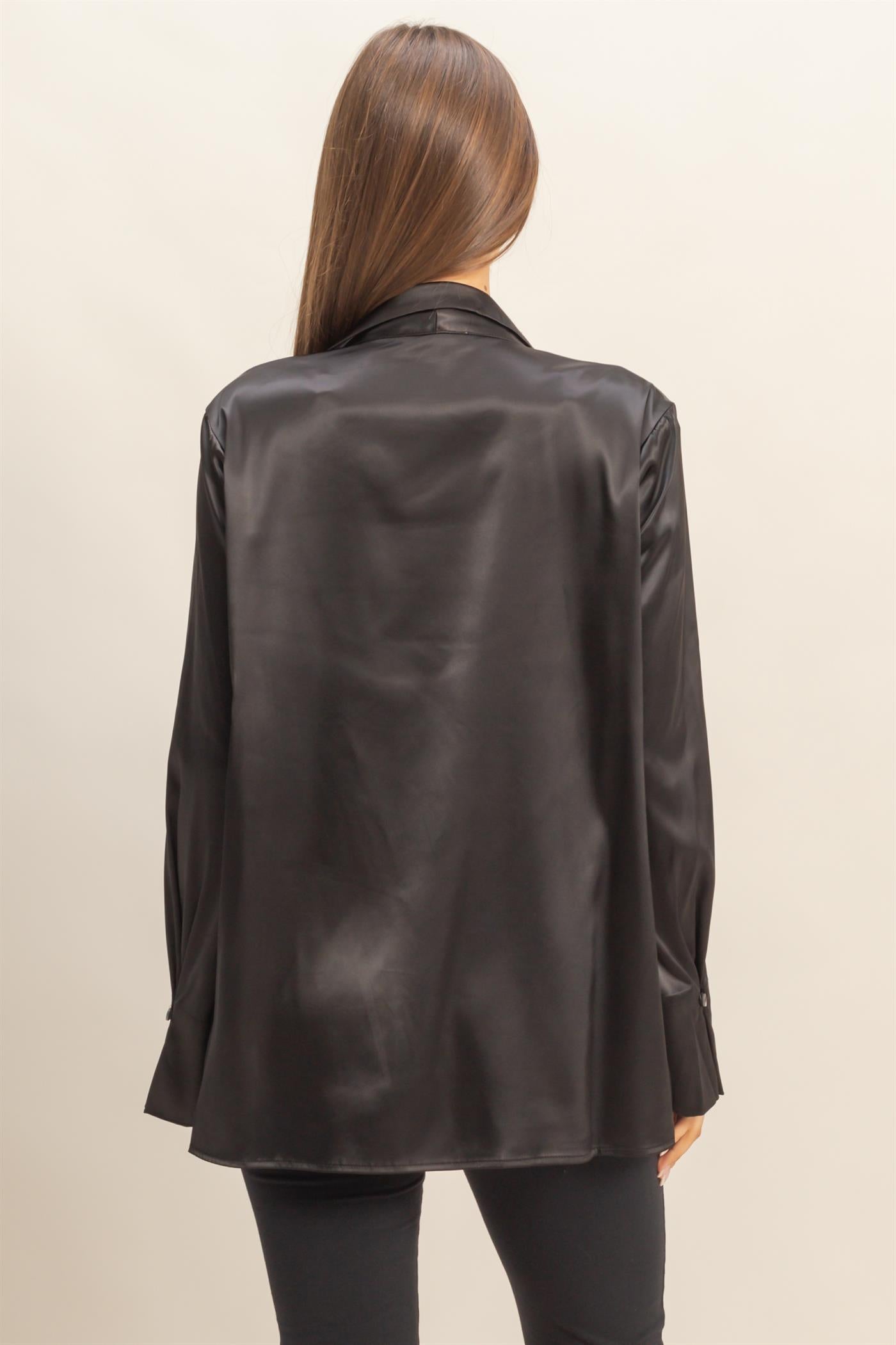 Wholesale Satin Long Sleeve Blazer Coats & Jackets HF23G242 BLACK HYFVE