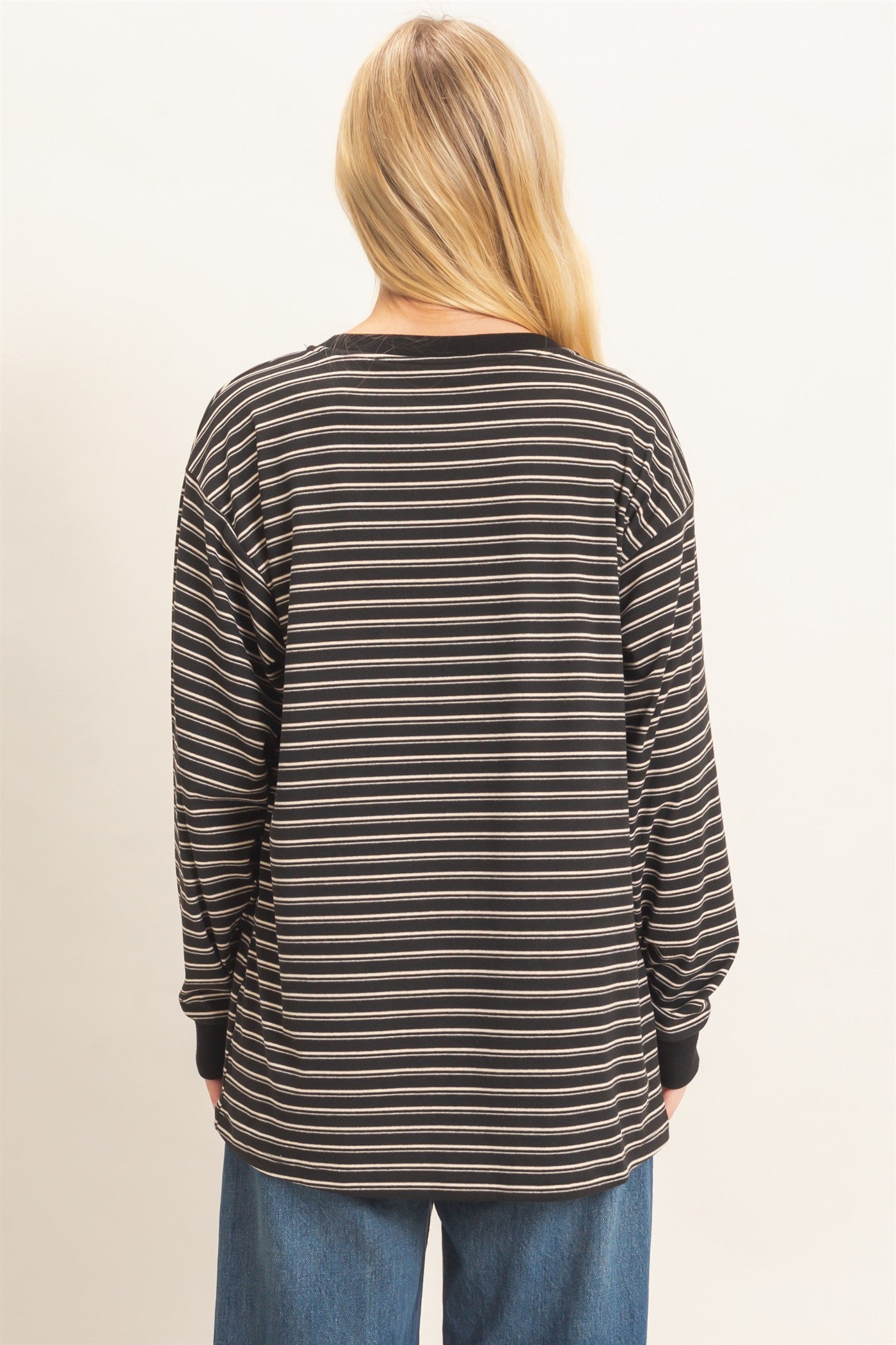 Wholesale Striped Long Sleeve Crew Neck Top Clothing Tops HF26C676 BLACK HYFVE