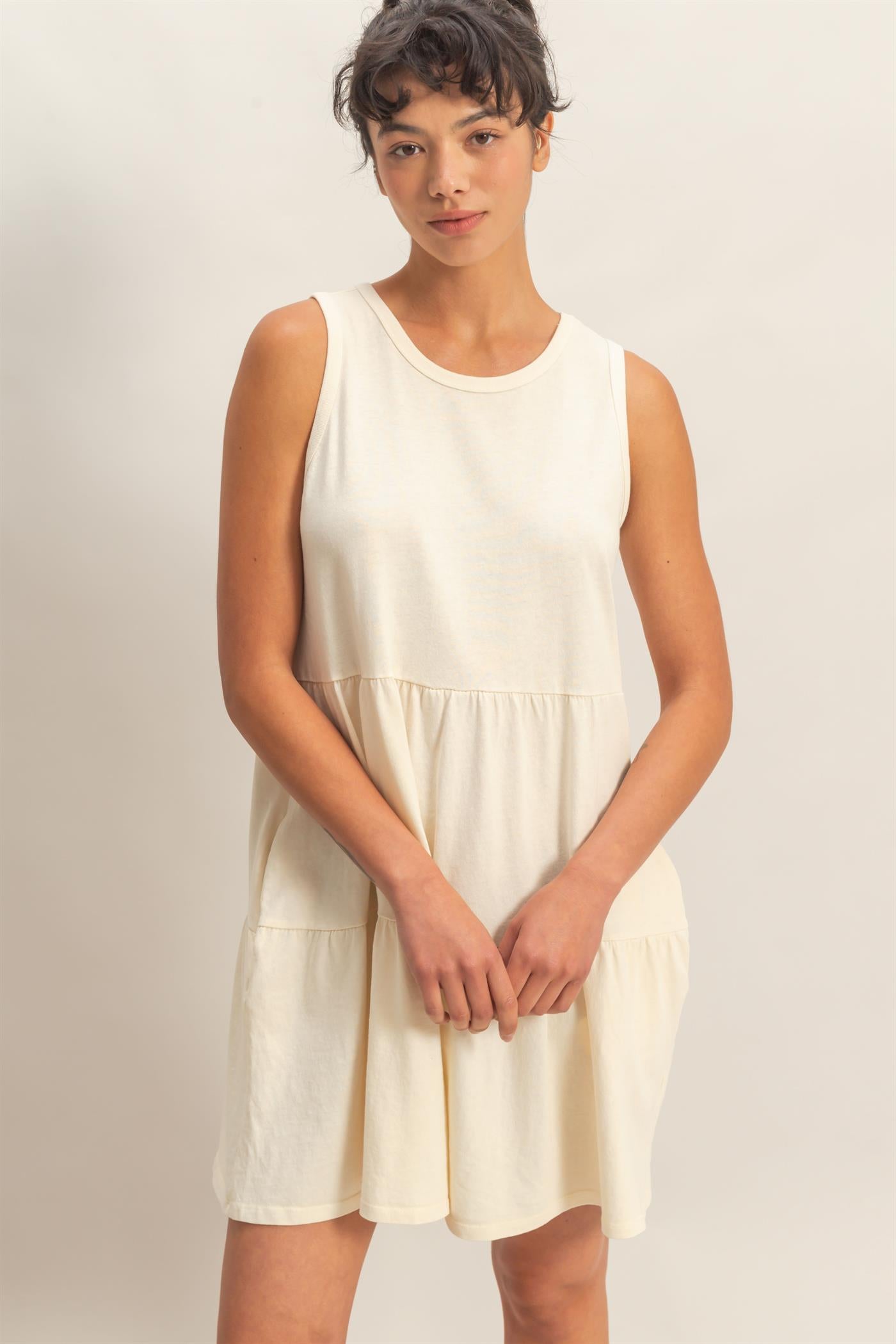 Wholesale Sleeveless Crewneck Tiered Mini Dress Dresses DZ26C208 ALPACA DOUBLE ZERO