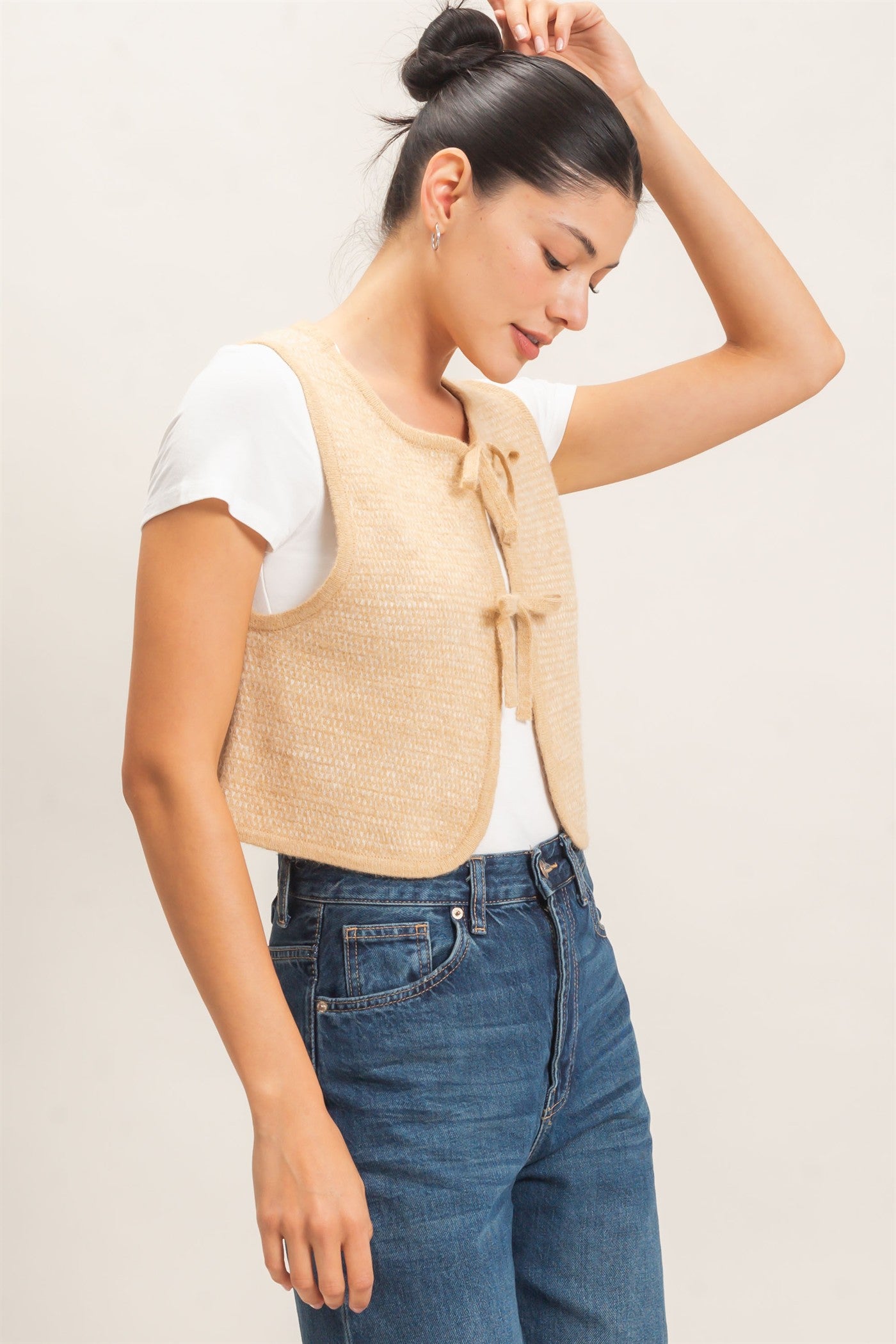 Wholesale Sweater Vest With Front Ties Sweaters HF26E140 TAUPE HYFVE