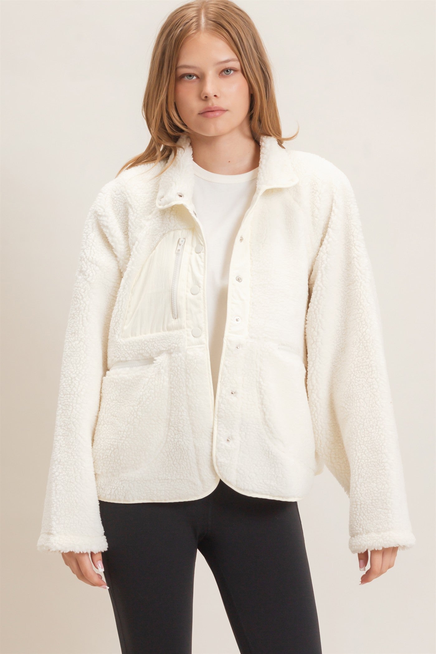 Wholesale Sherpa Fleece Jacket Coats & Jackets HF26E077 WHIP CREAM HYFVE