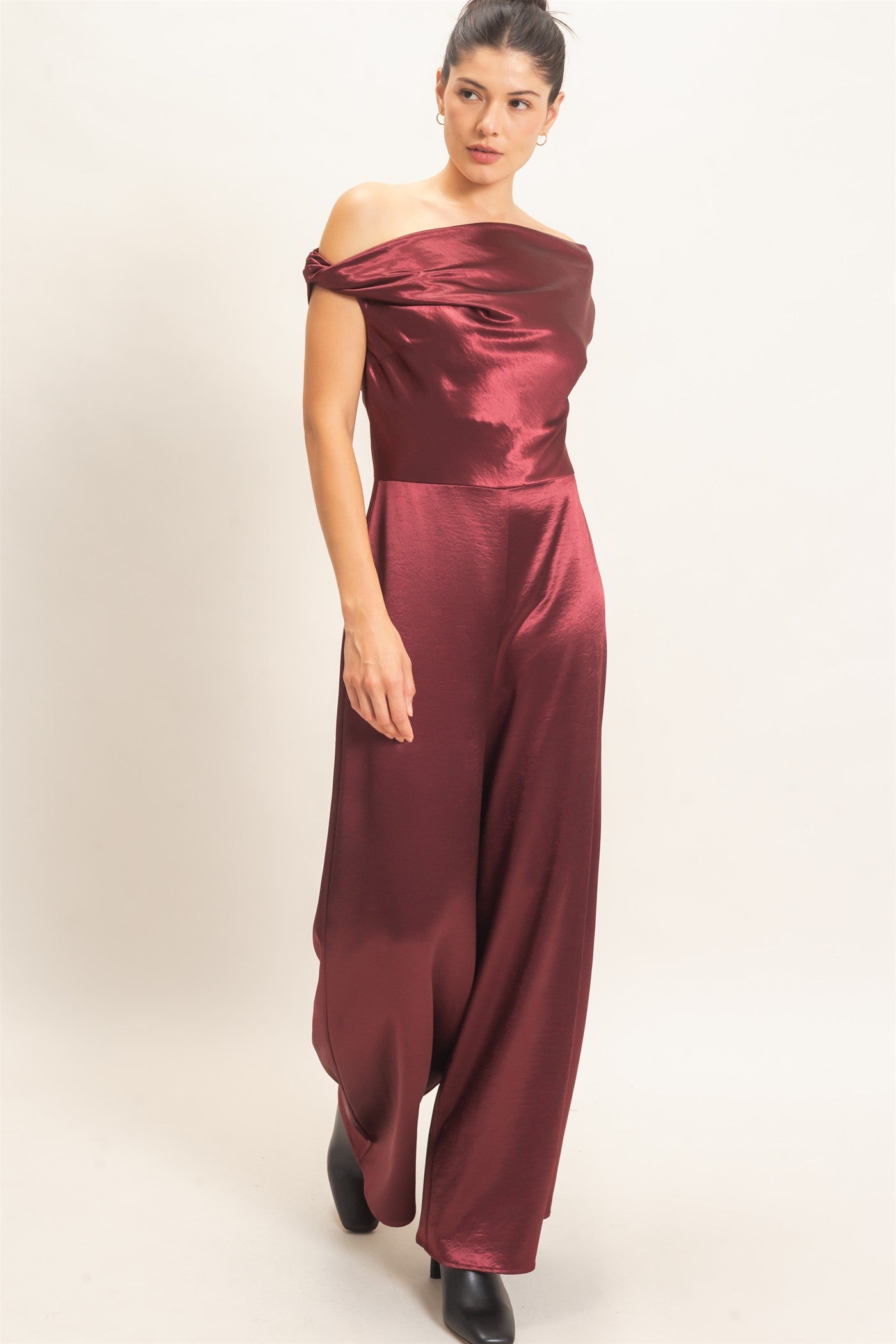 Wholesale Asymmetrical Cowl Neck Wide Leg Jumpsuit Clothing HF26F009 WINE HYFVE