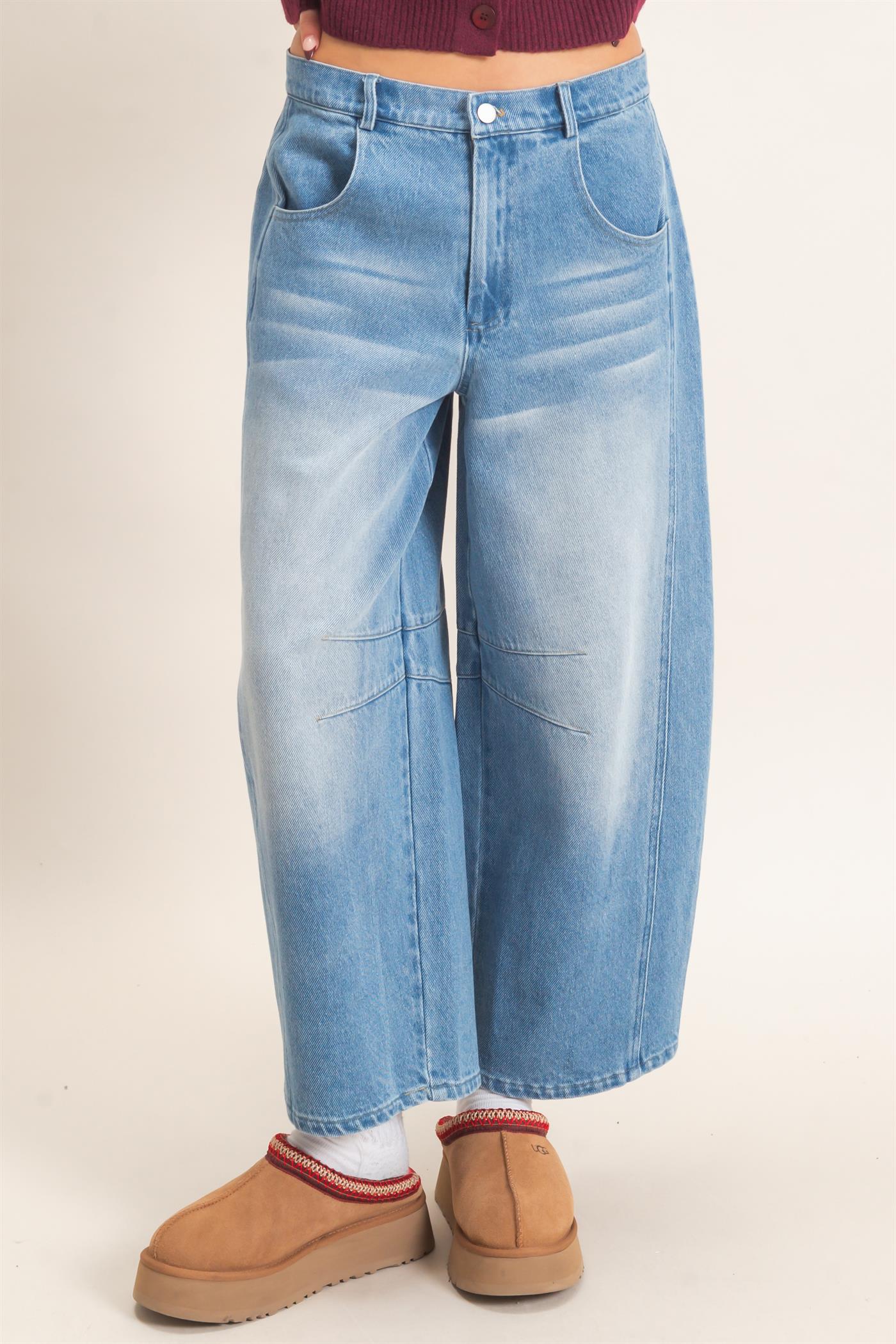 Wholesale Enzyme Wash Barrel Jeans Pants HF26E060 LIGHT BLUE HYFVE