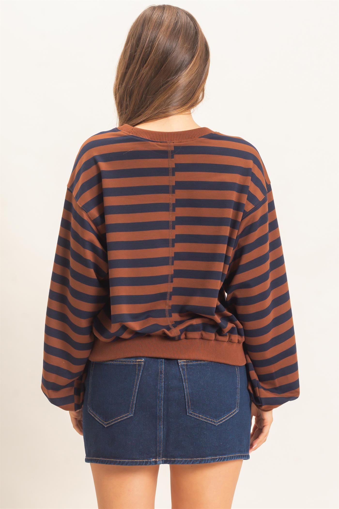 Wholesale Striped Crew Neck Sweatshirt Sweatshirts HF26E010 BROWN HYFVE