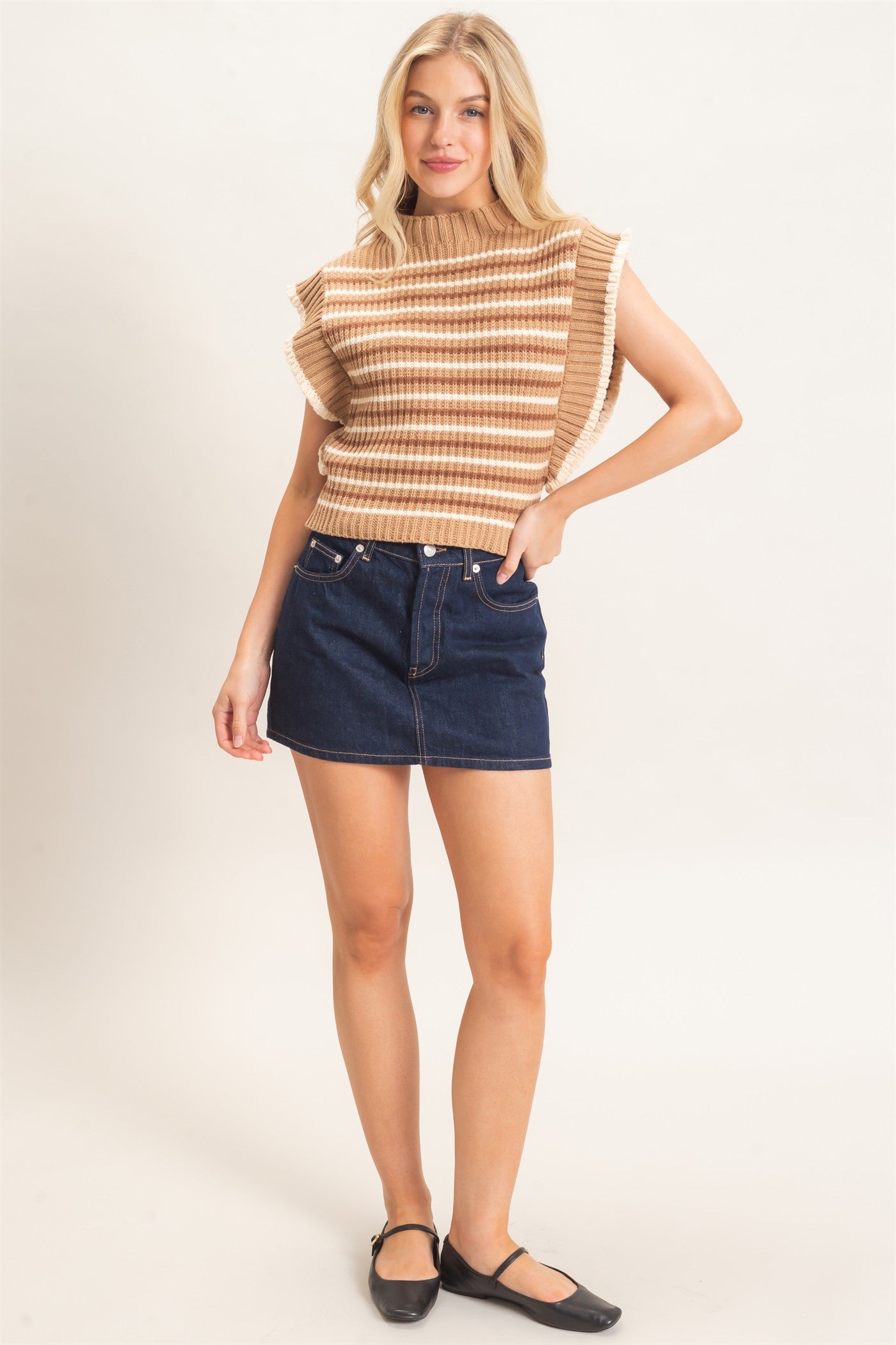 Wholesale Ribbed Ruffle Sleeve Sweater Sweaters HF26F182 BROWN HYFVE