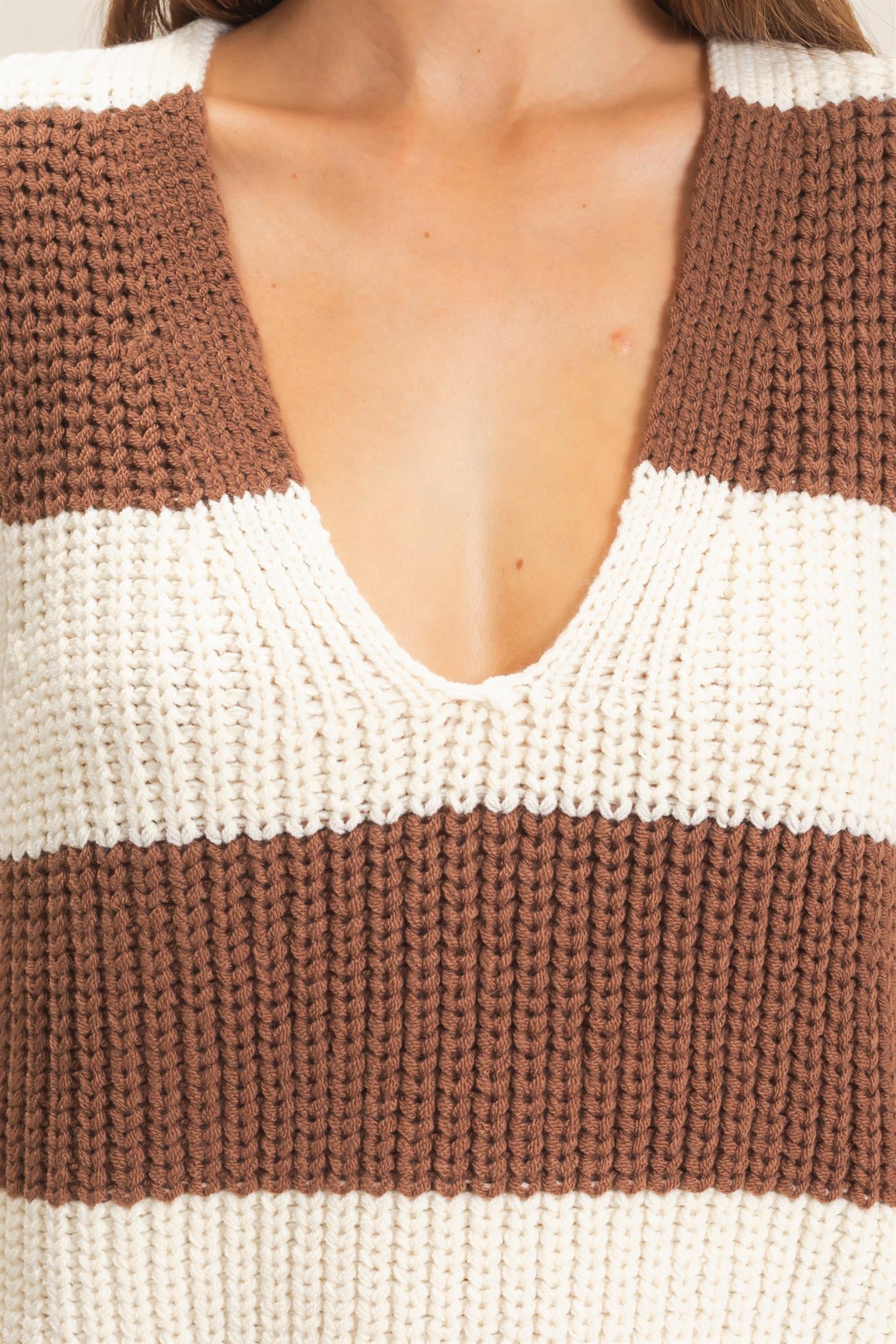 Wholesale V-Neck Striped Sweater Vest Sweaters HF26E482-D BROWN HYFVE