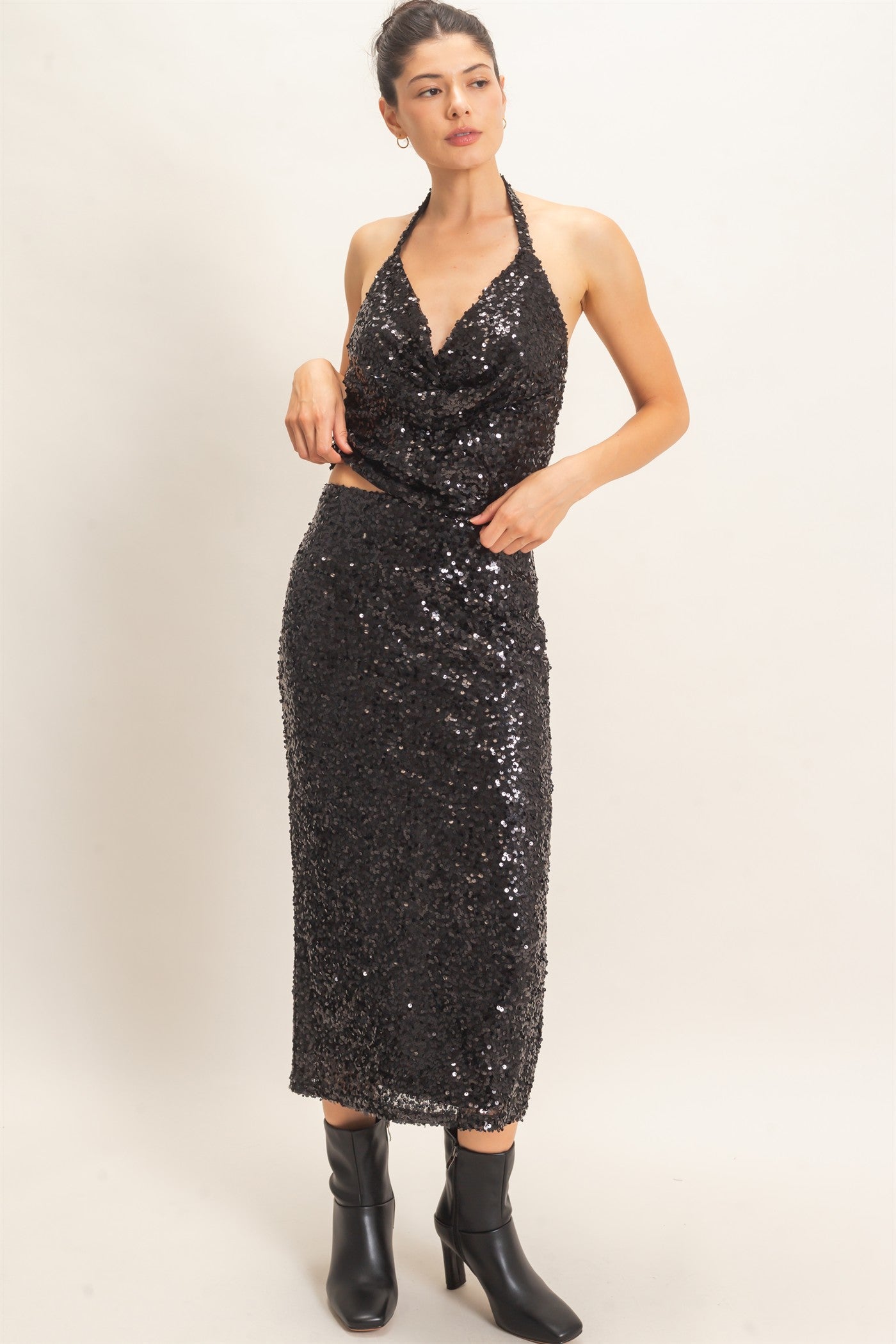 Wholesale Sequin Halter Cowl Neck Top Clothing Tops HF26C871 BLACK HYFVE
