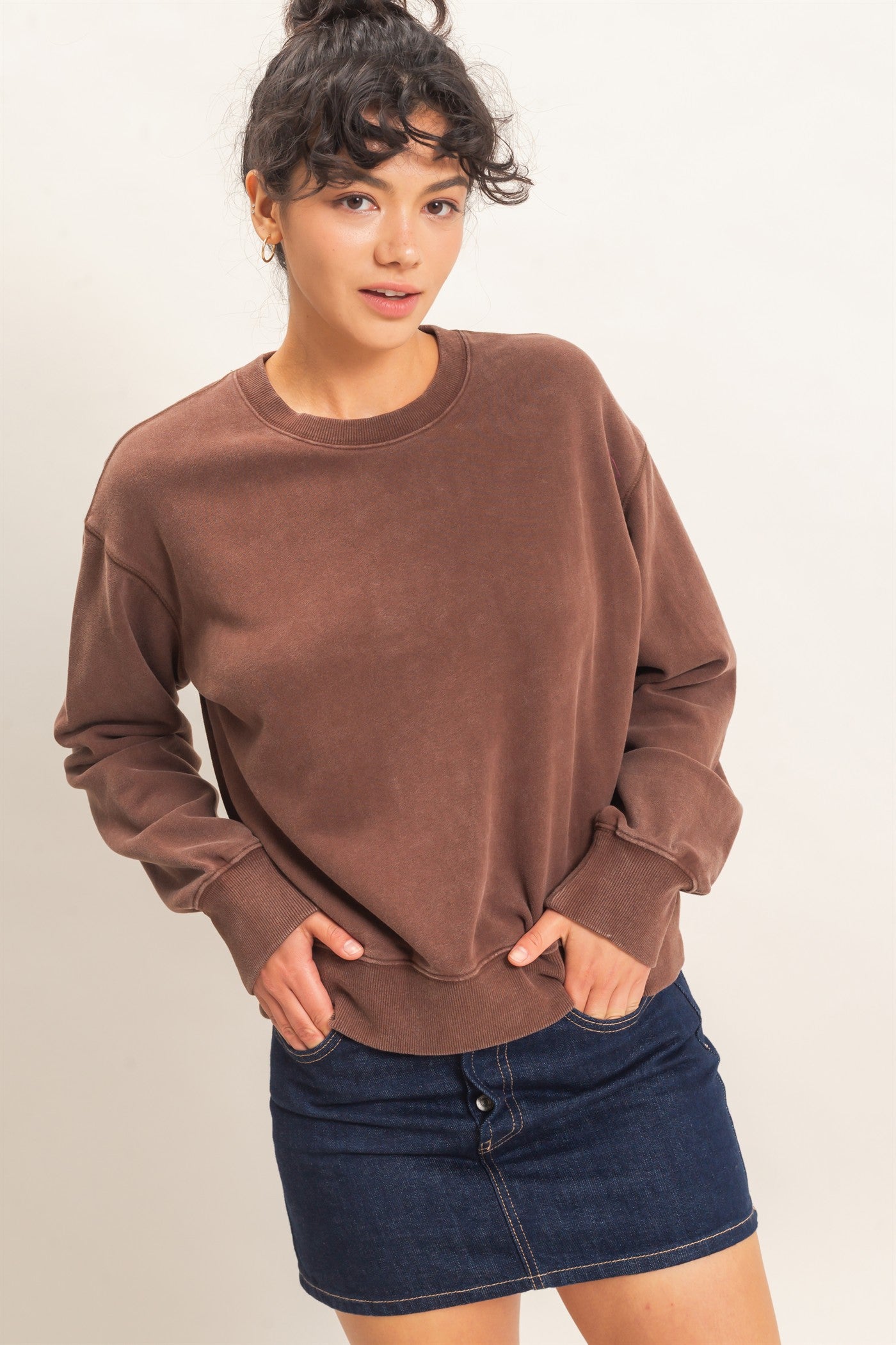 Wholesale Acid Wash Crew Neck Sweatshirt Sweatshirts DZ26E082 DARK BROWN DOUBLE ZERO