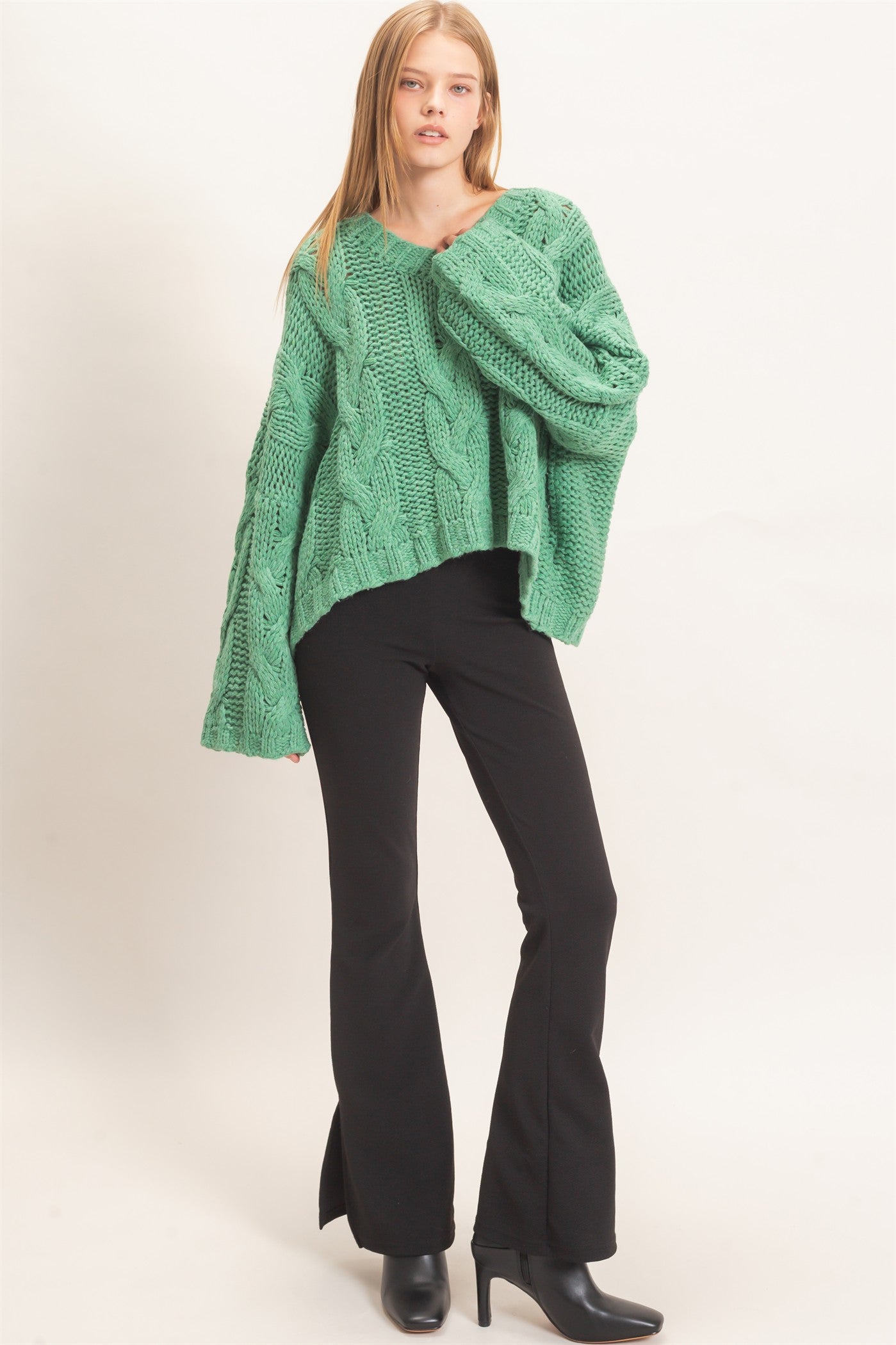 Wholesale Cable Knit V-Neck Sweater Sweaters HF26F175-D GREEN HYFVE