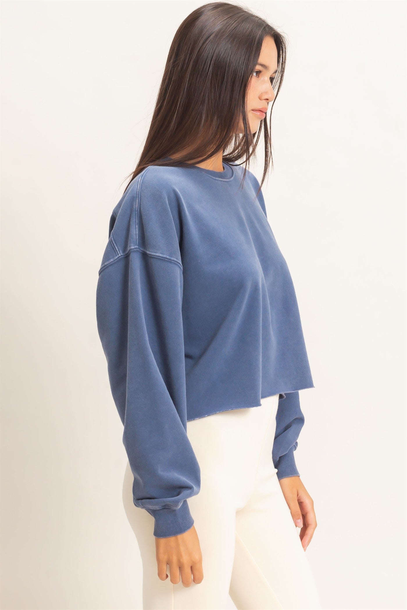 Wholesale Mineral Wash Raw Hem Cropped Sweatshirt Sweatshirts DZ26C968 NAVY DOUBLE ZERO