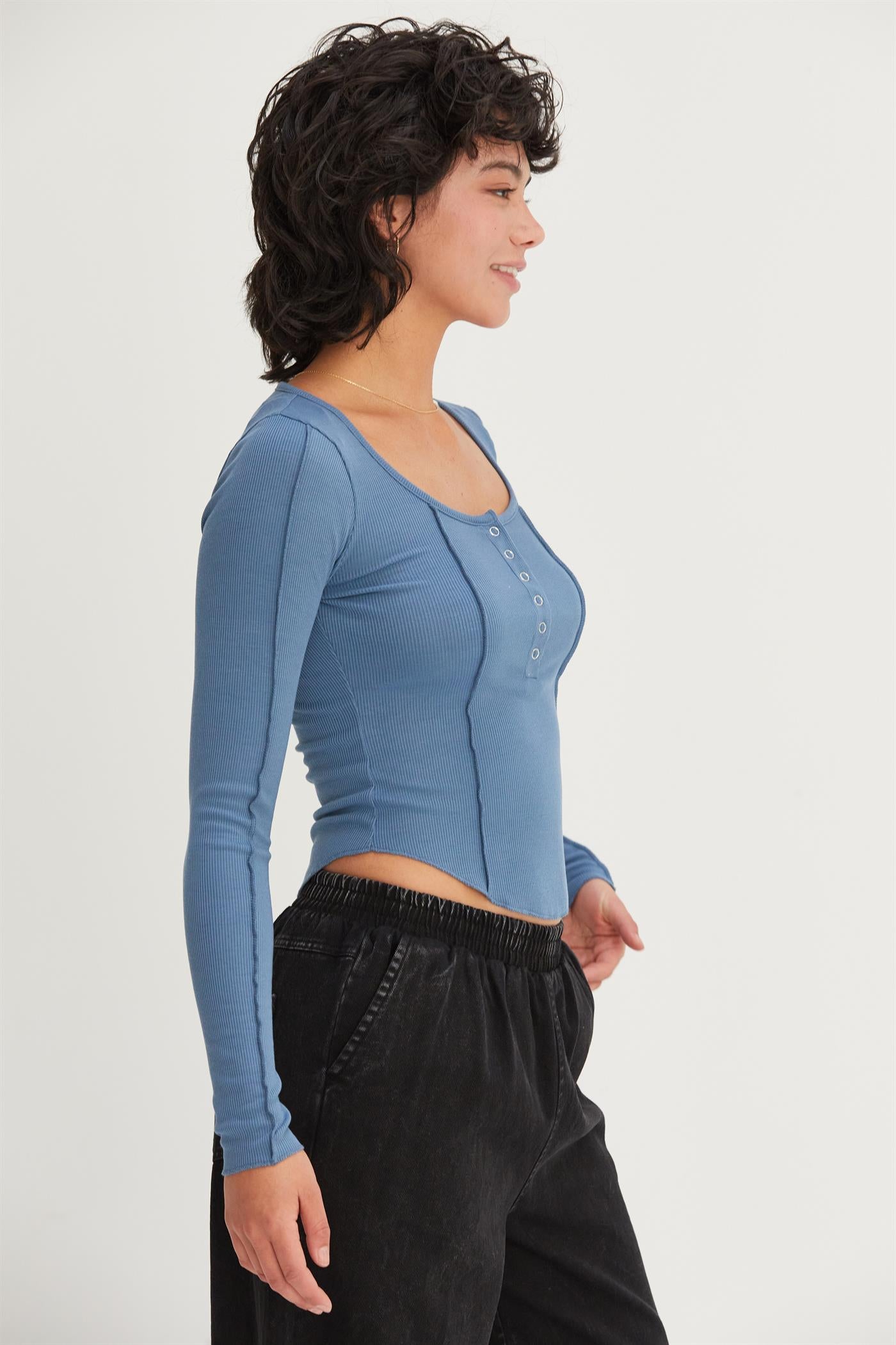 Wholesale Ribbed Long Sleeve Button Front Top Clothing Tops DZ25A025 GRAY BLUE DOUBLE ZERO