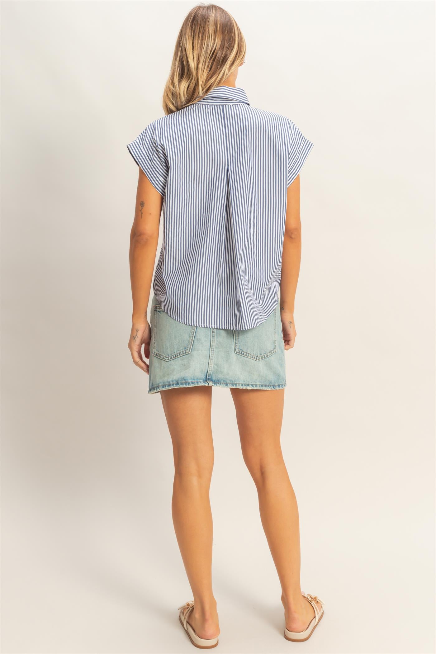 Wholesale Button-Up Striped Shirt Shirts HF26E429-D NAVY HYFVE