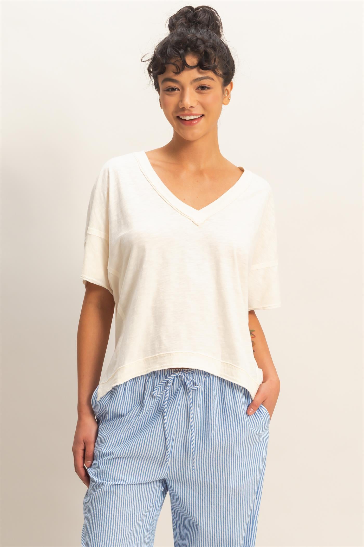 Wholesale Oversized V-Neck Short Sleeve Top Clothing Tops DZ26A032 WHIP CREAM DOUBLE ZERO