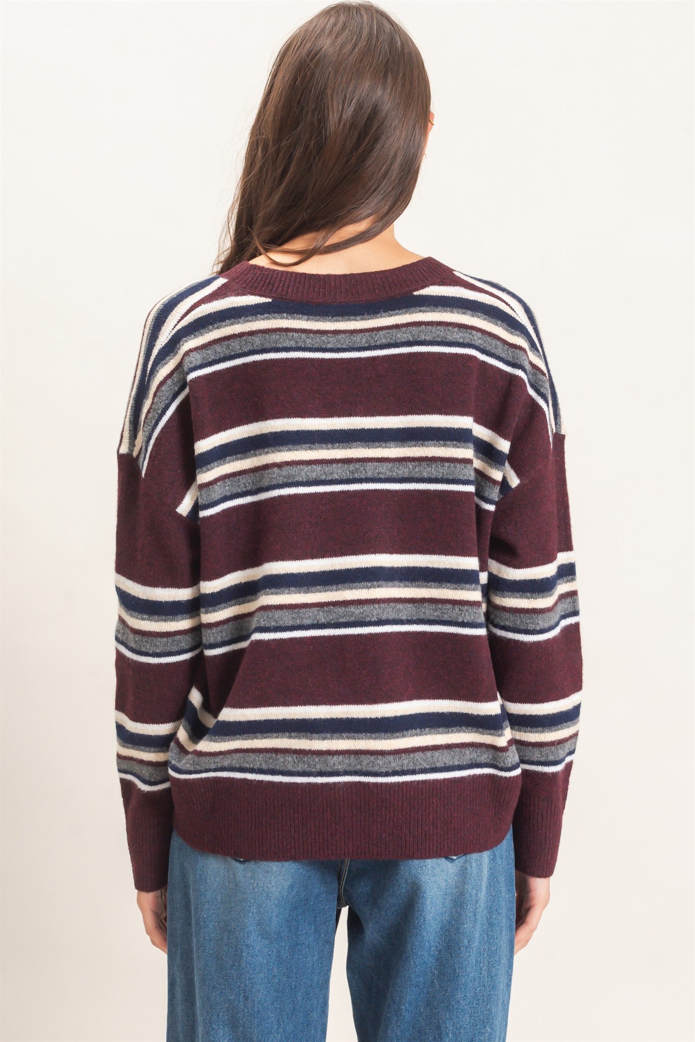 Wholesale V-Neck Striped Sweater Sweaters HF26E476 WINE HYFVE