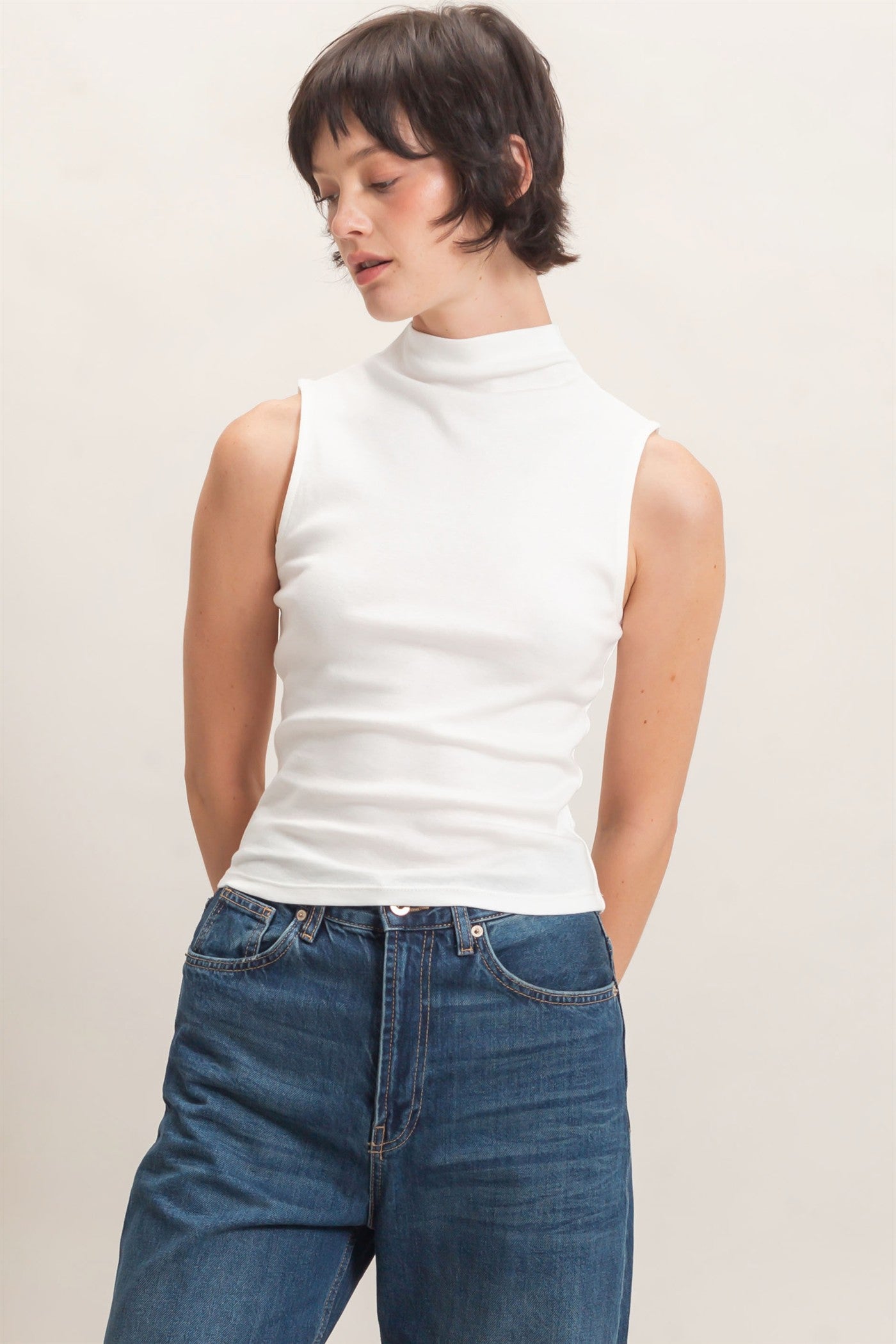 Wholesale Sleeveless Mock Neck Top Clothing Tops DZ26E397 WHITE DOUBLE ZERO