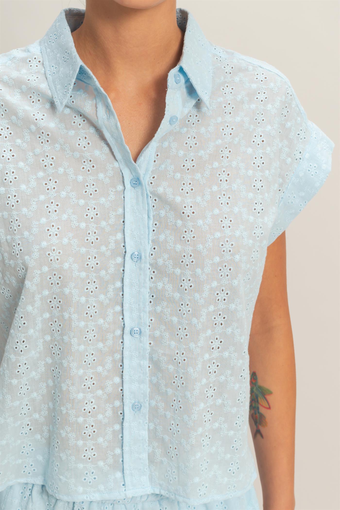 Wholesale Eyelet Dolman Short Sleeve Button Up Shirt Clothing Tops DZ26C088 ICE BLUE DOUBLE ZERO