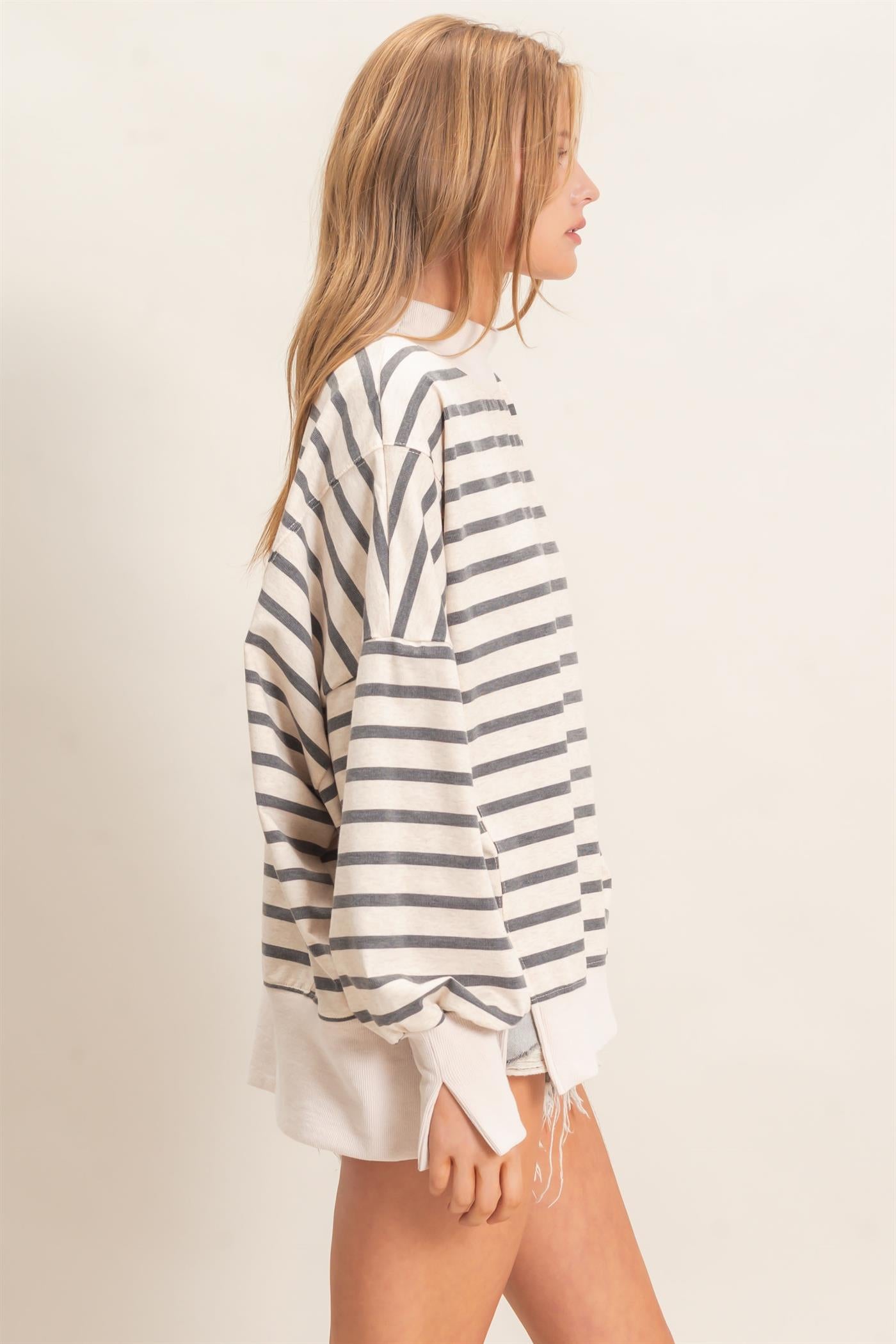 Wholesale Striped Mock Neck Sweatshirt Sweatshirts HF27A178-D GRAY/ECRU HYFVE