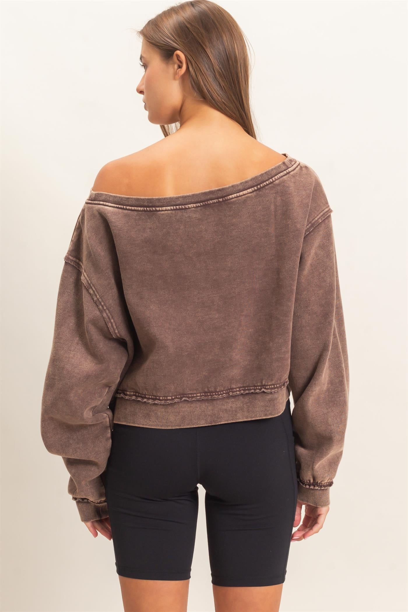 Wholesale Raw Edge Acid Wash Off The Shoulder Sweatshirt Sweatshirts DZ26F013 DARK BROWN DOUBLE ZERO