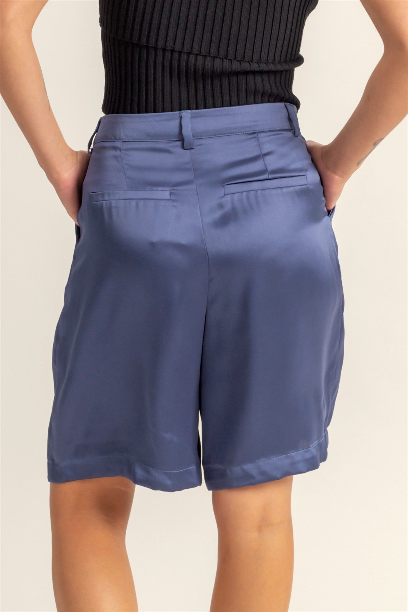 Wholesale High-Waist Pleated Satin Shorts Shorts DZ24E149 DUSTY INDIGO DOUBLE ZERO