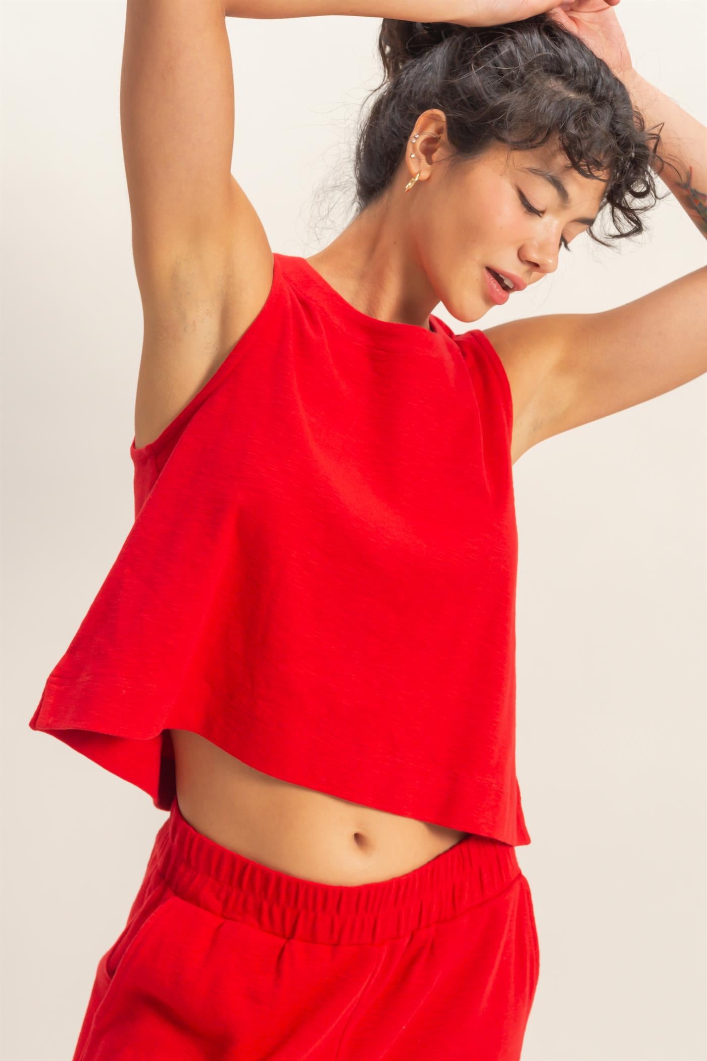 Wholesale Sleeveless Boxy Fit Crew Neck Top Clothing Tops DZ26C090 RED DOUBLE ZERO