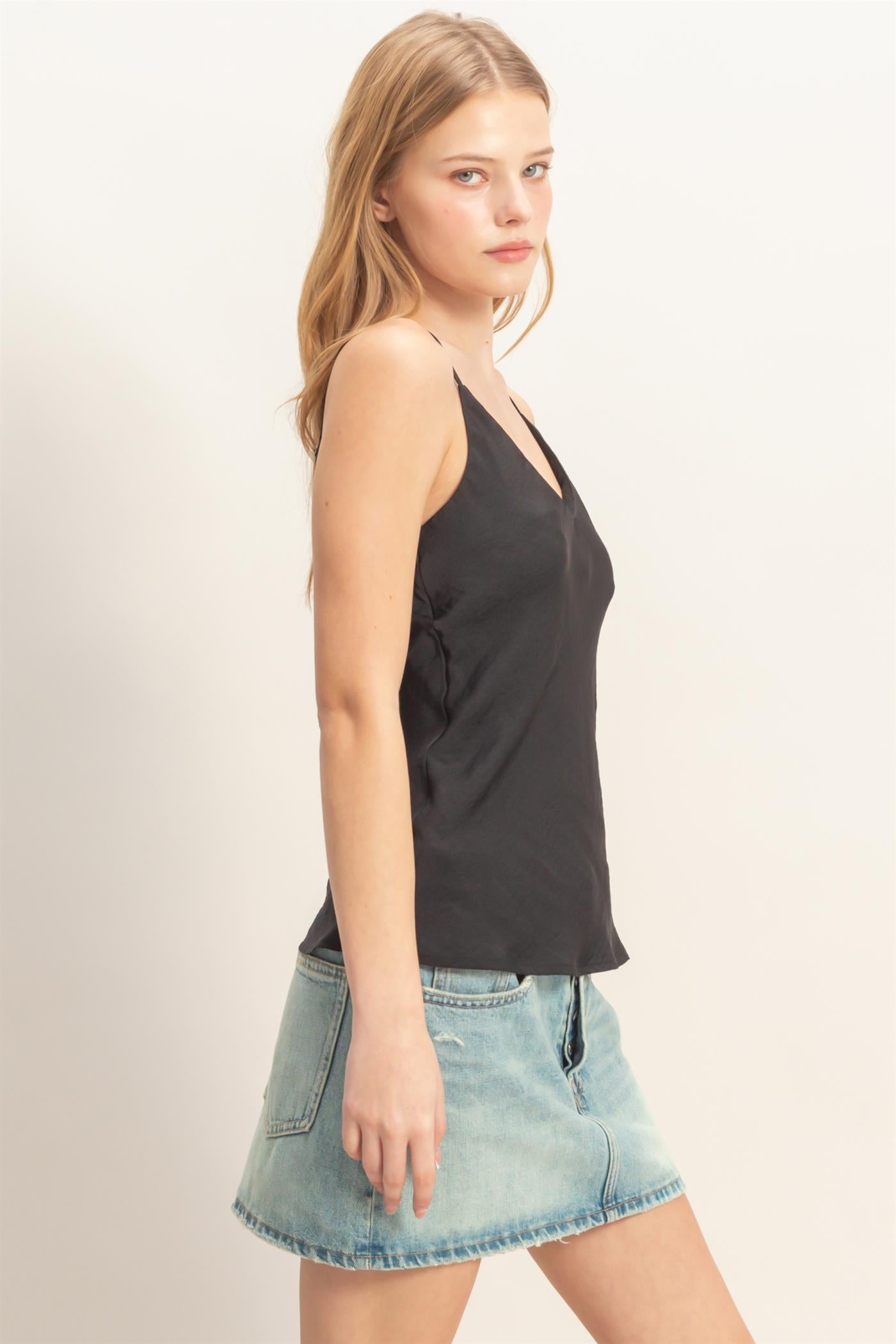 Wholesale Satin Bias V-Neck Camisole Camisoles HF26E318 BLACK HYFVE