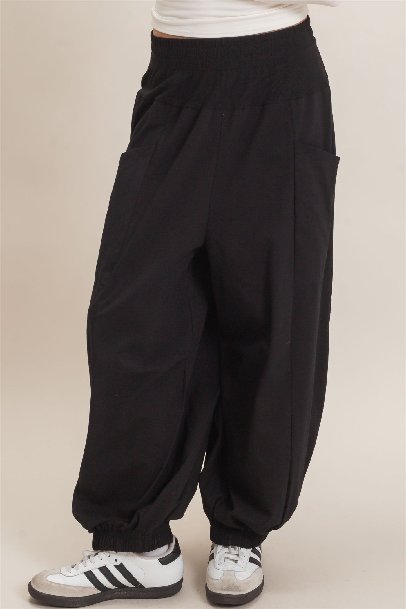Wholesale Elastic Waistband Jogger Pants Joggers HF26F295 BLACK HYFVE