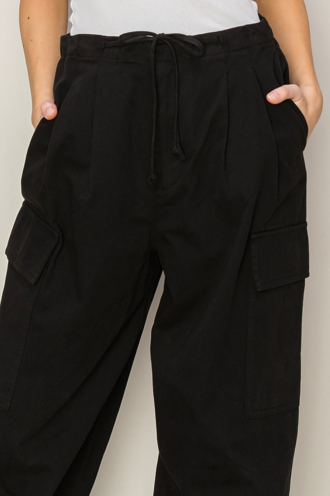 Wholesale High Waist Drawstring Cargo Pants Pants DZ24A650 BLACK DOUBLE ZERO