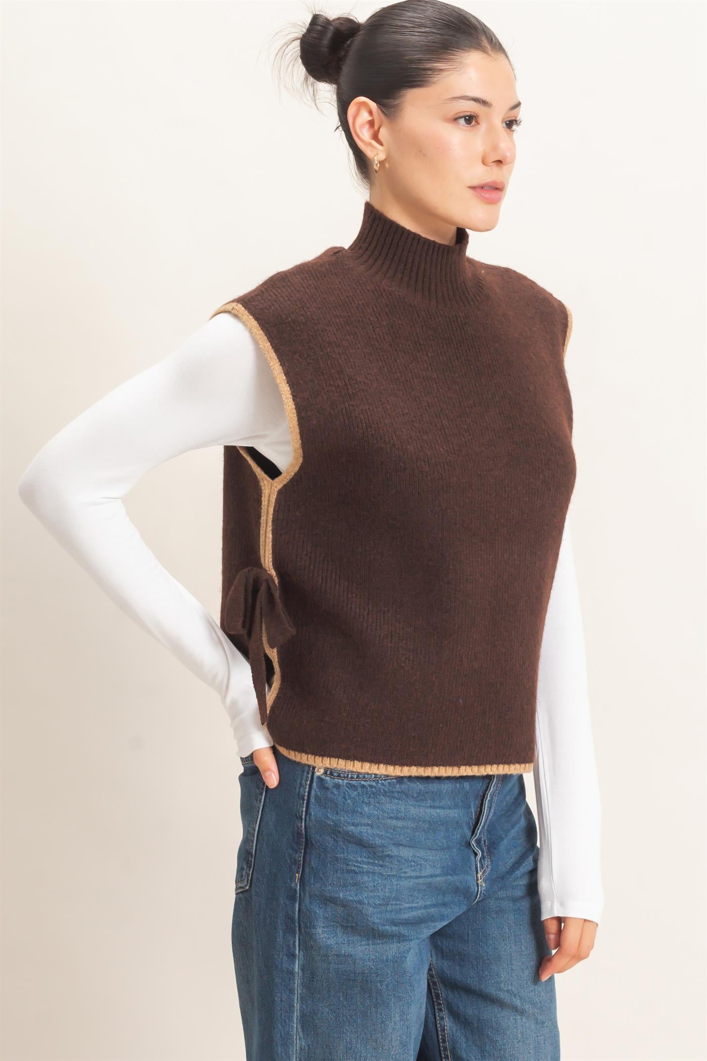 Wholesale High Neck Sweater Vest Sweaters HF26F137 BROWN HYFVE