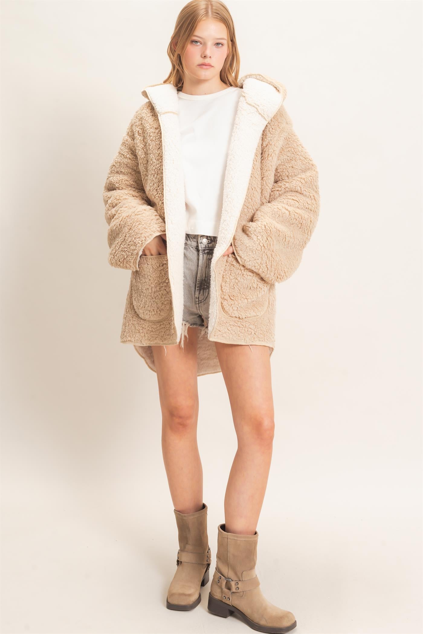 Wholesale Hooded Sherpa Jacket Coats & Jackets HF26E874 LIGHT BEIGE HYFVE