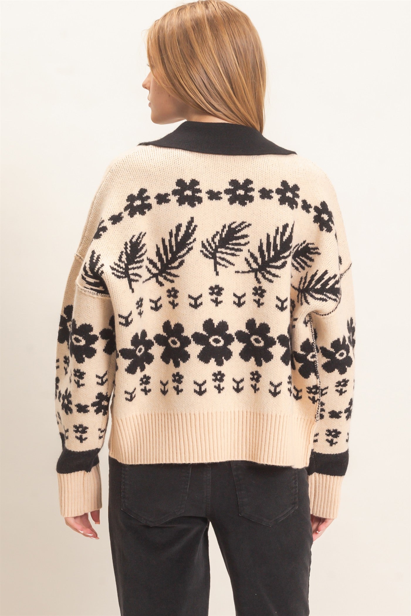 Wholesale Floral Jacquard Collared Cardigan Cardigans HF26E885 SAND HYFVE
