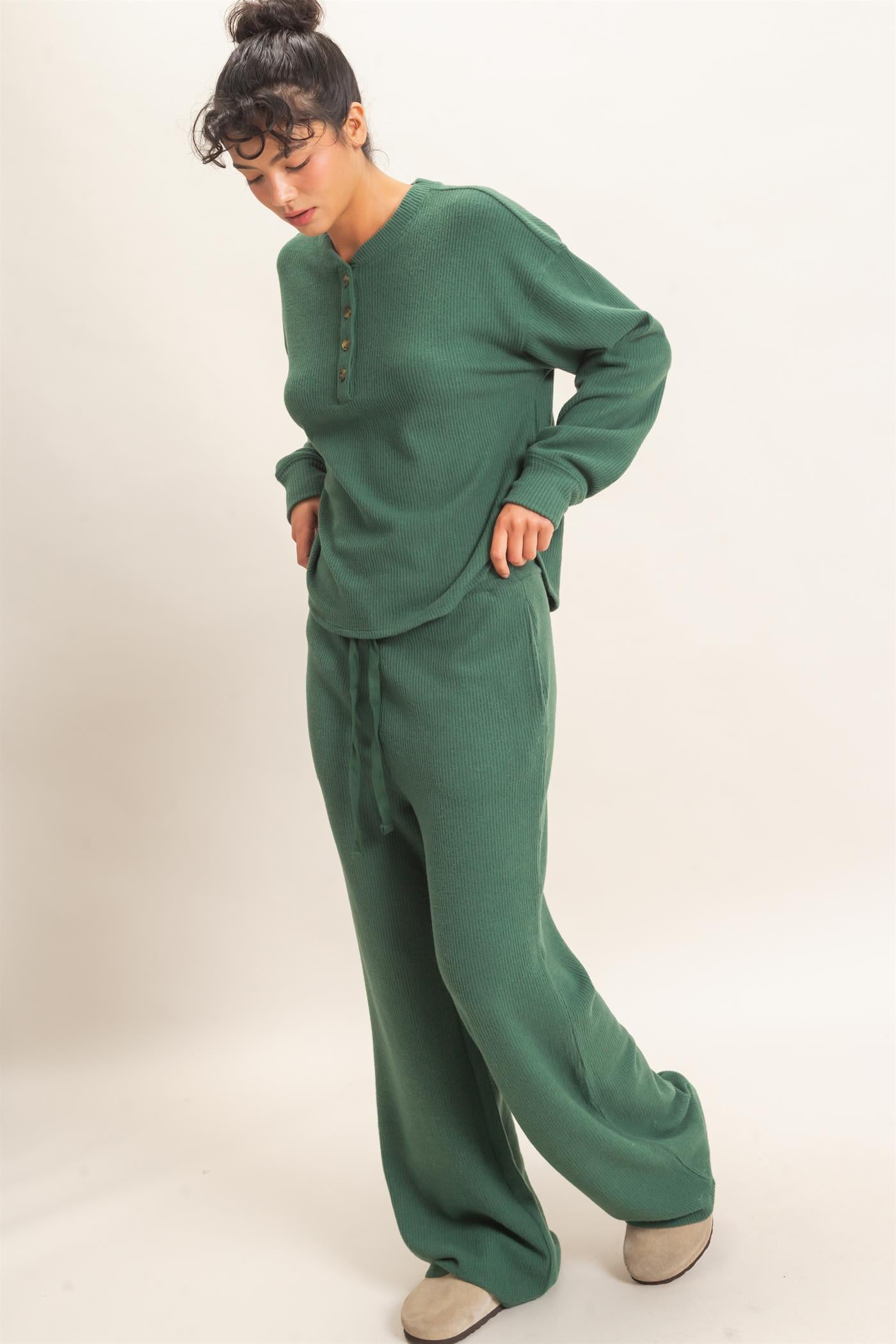 Wholesale Brushed Waffle Drawstring Pants Pants DZ26F313 DARK GREEN DOUBLE ZERO