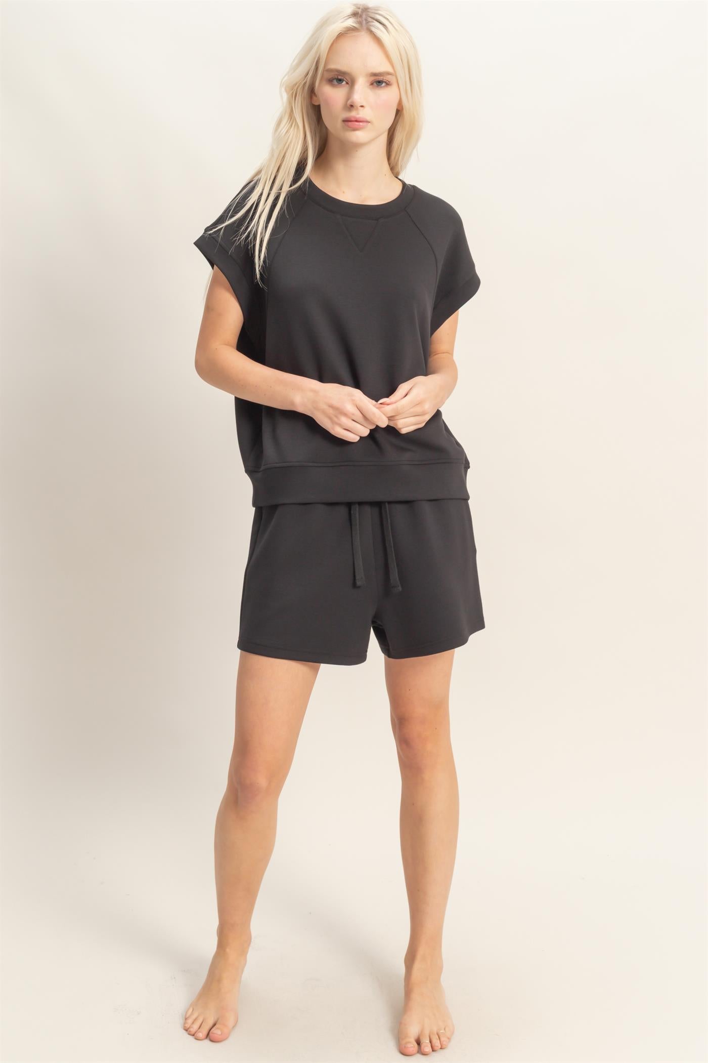 Wholesale Crew Neck Sleeveless Top And Shorts Set Clothing DZ26C575-SET BLACK DOUBLE ZERO