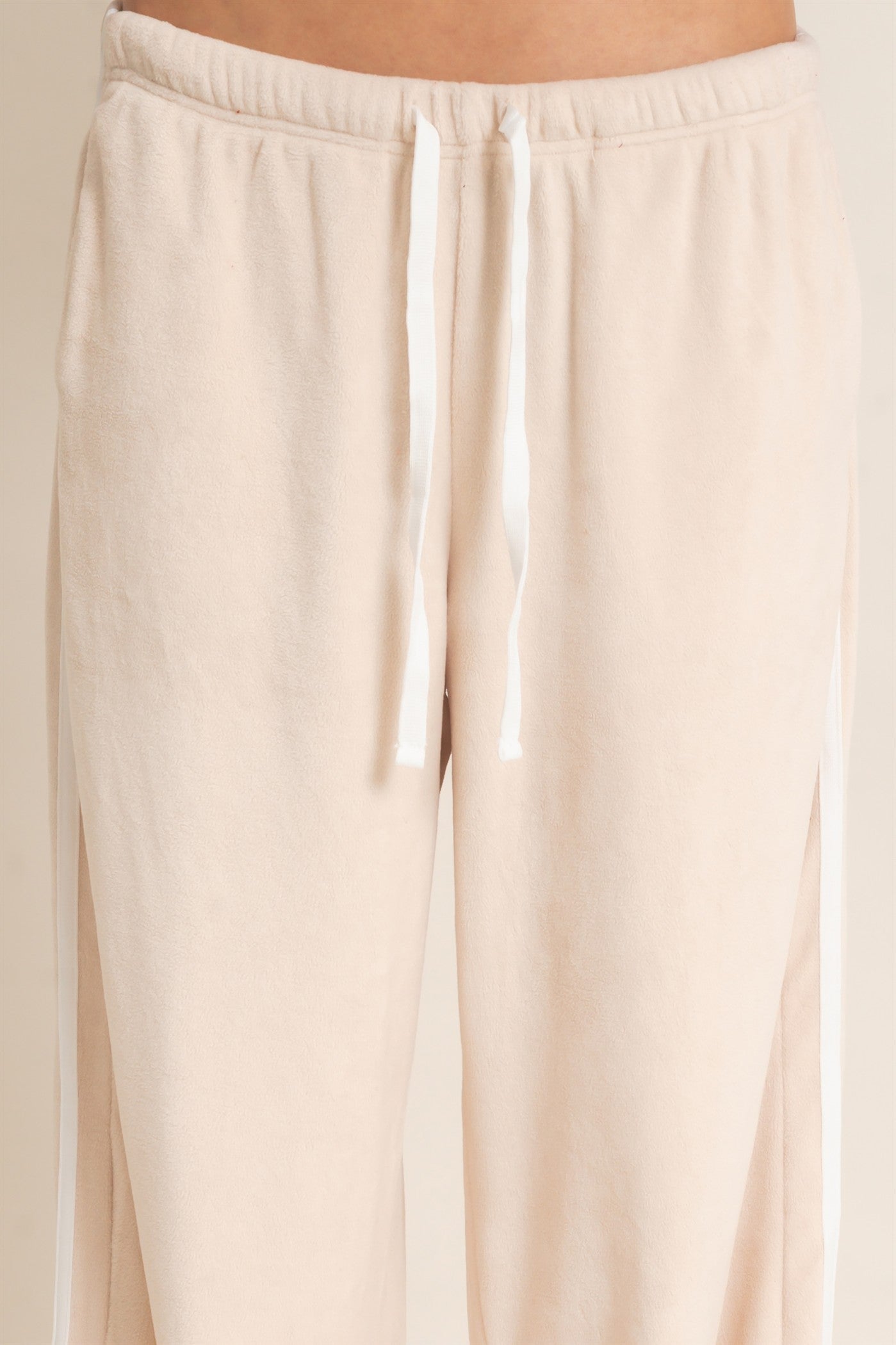Wholesale Drawstring Waist Jogger Pants Joggers HF26E424-D CREAM HYFVE