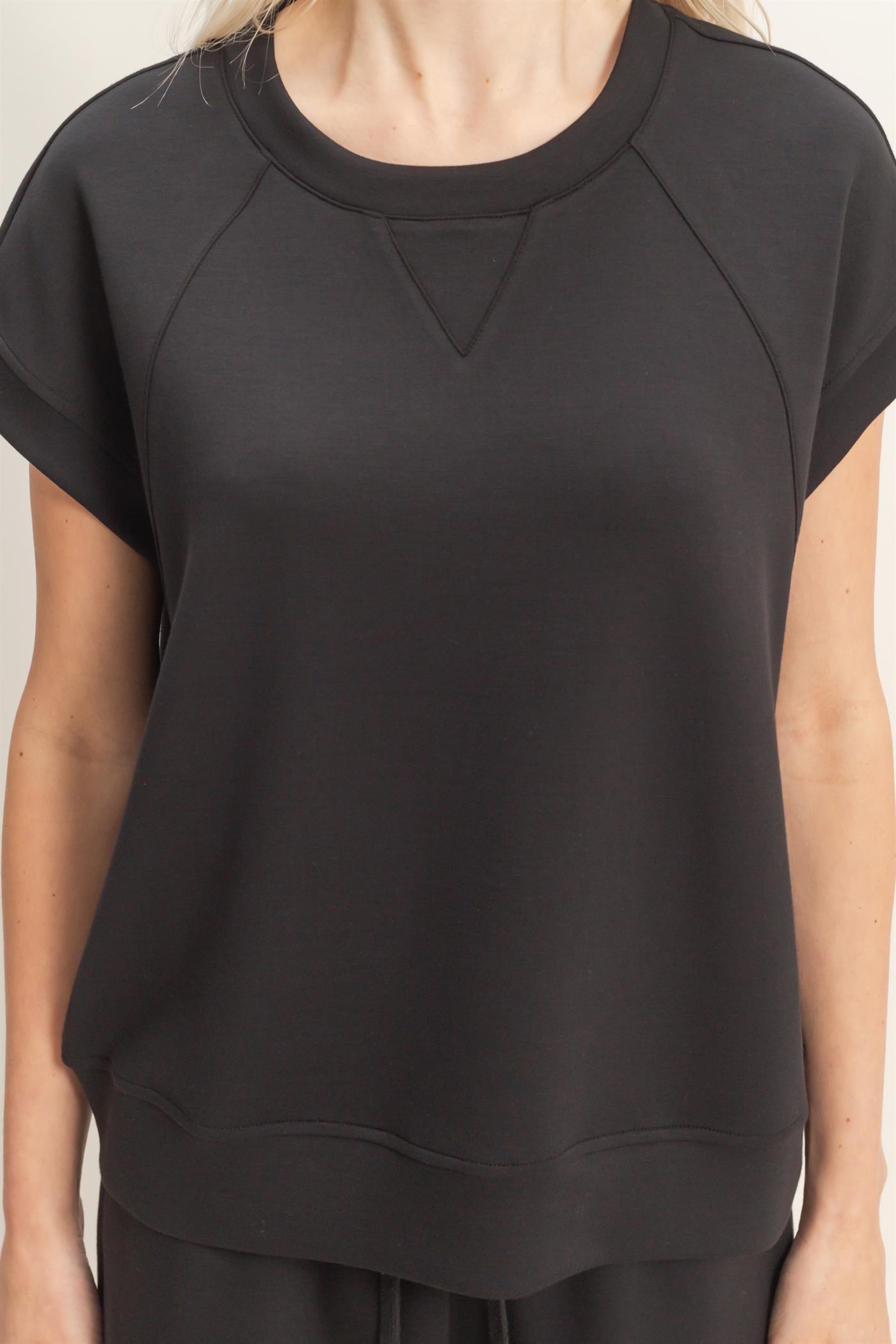 Wholesale Crew Neck Sleeveless Top And Shorts Set Clothing DZ26C575-SET BLACK DOUBLE ZERO