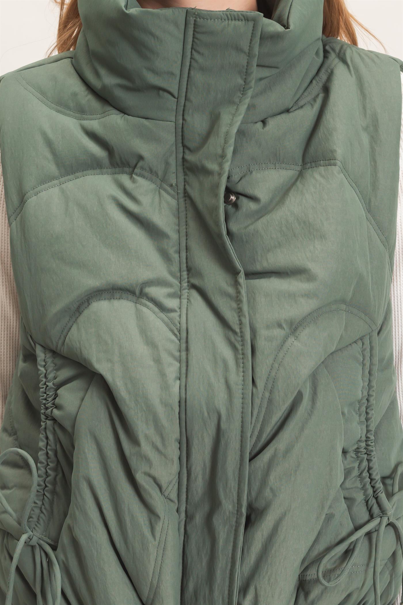 Wholesale Quilted Funnel Neck Puffer Vest Vests HF26F168 H.GREEN HYFVE