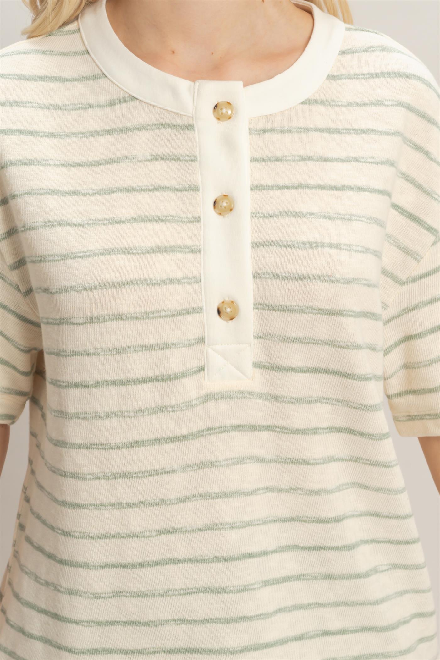 Wholesale Striped Short Sleeve Henley Top Clothing Tops DZ26A653 SAGE GREEN DOUBLE ZERO