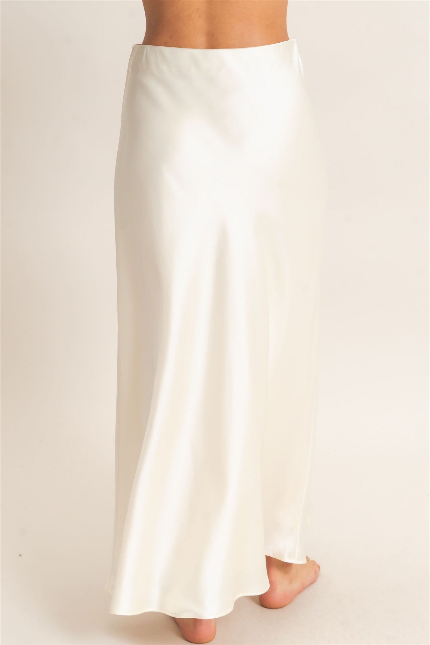 Wholesale Satin Maxi Skirt Skirts DZ26C970 CREAM DOUBLE ZERO