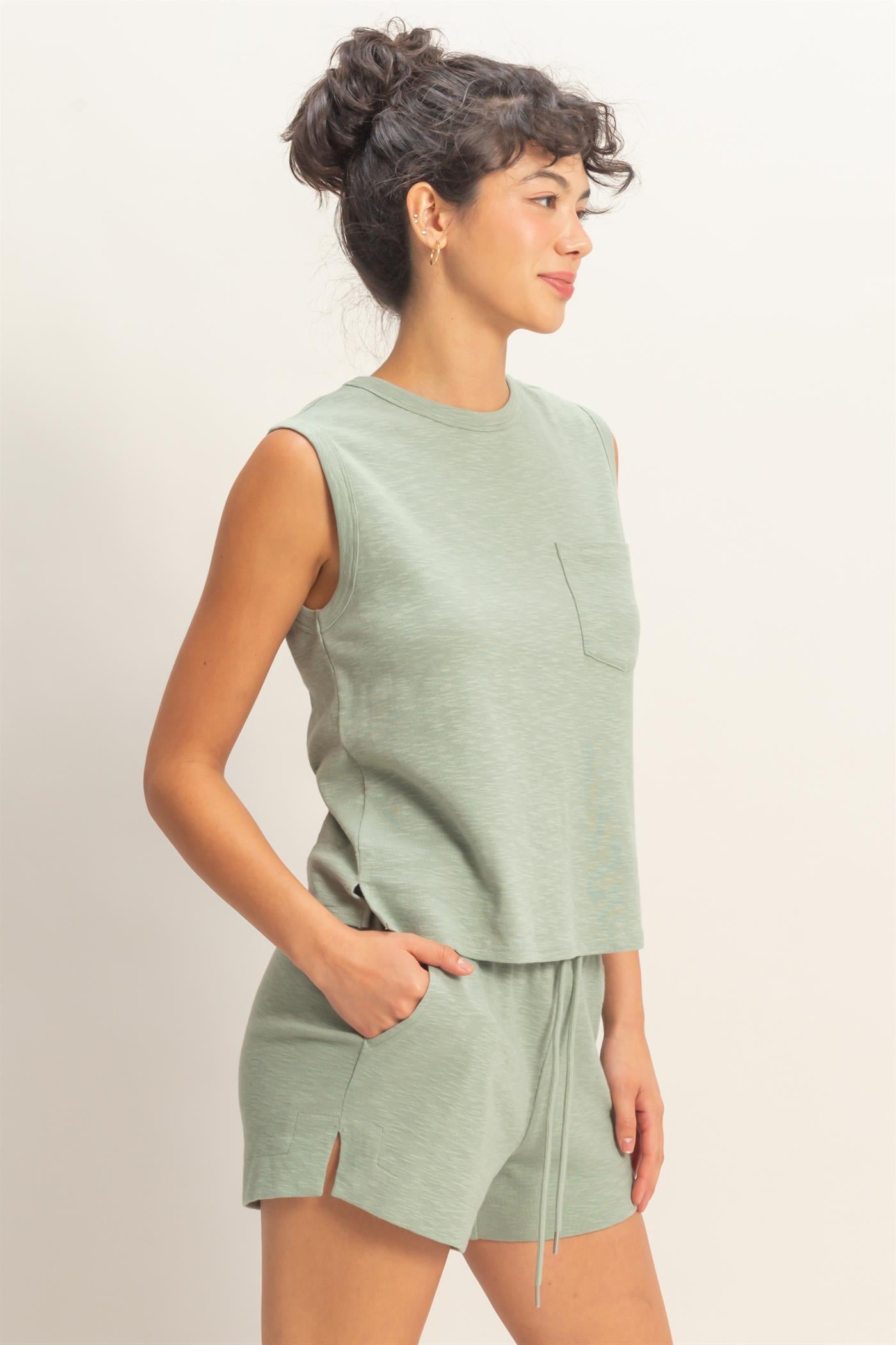 Wholesale Sleeveless Cotton Top With Pocket Clothing Tops DZ26A234 SAGE GREEN DOUBLE ZERO