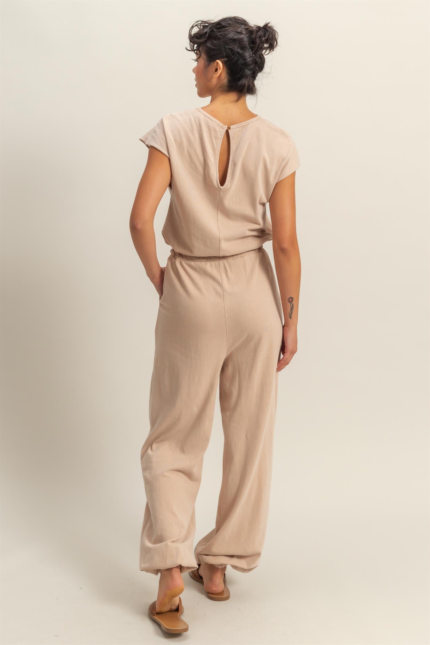 Wholesale Short Sleeve Casual Jumpsuit Clothing DZ24C619 DARK TAUPE DOUBLE ZERO
