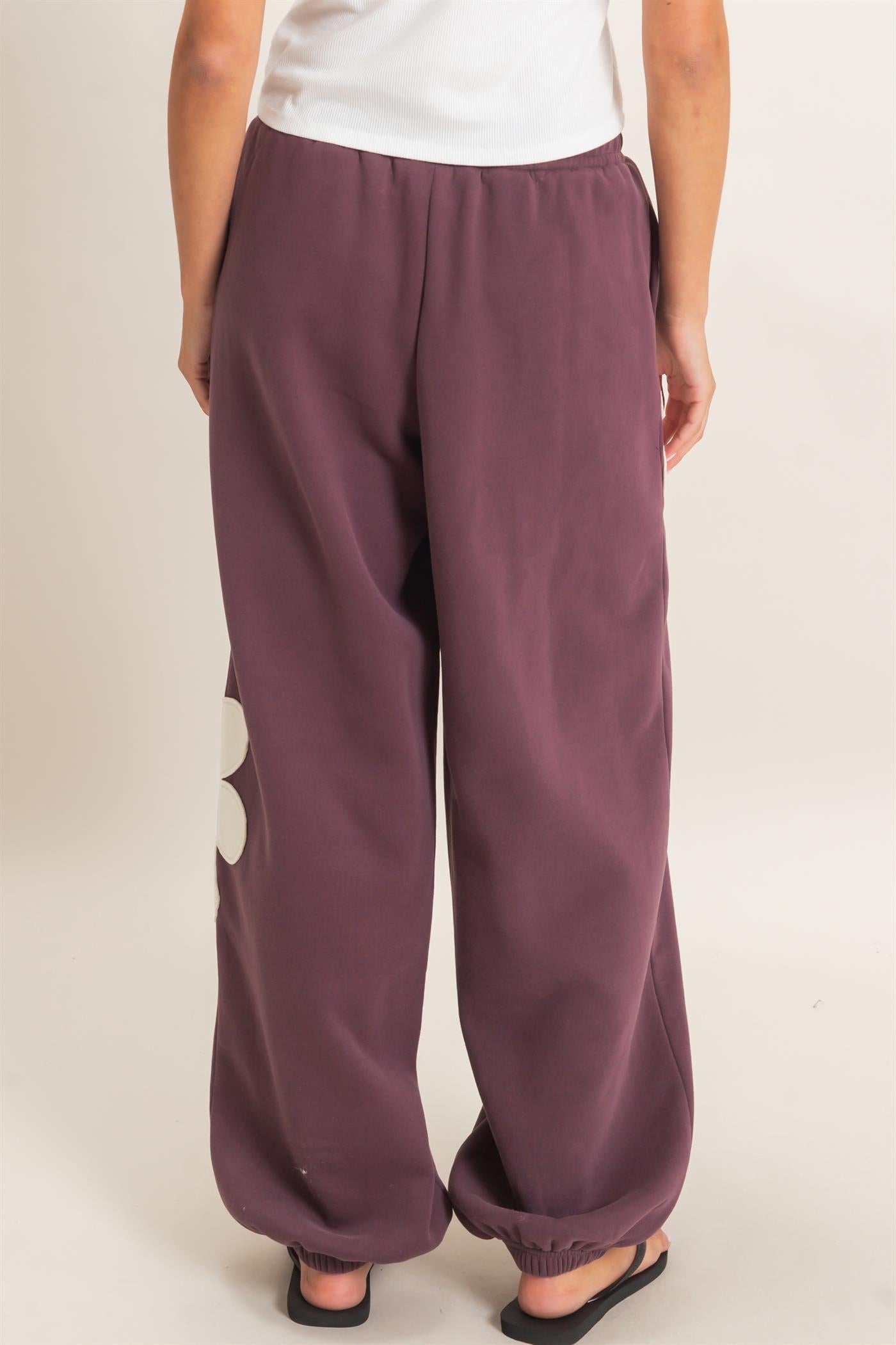 Wholesale Floral Applique Drawstring Jogger Pants Joggers DZ26F308 COCOA DOUBLE ZERO